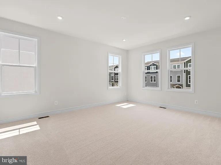 LAKE FREDERICK - Residential Lease