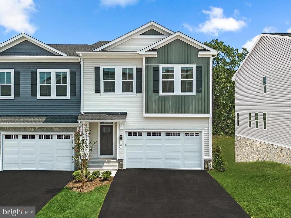 LAKE FREDERICK - Residential Lease