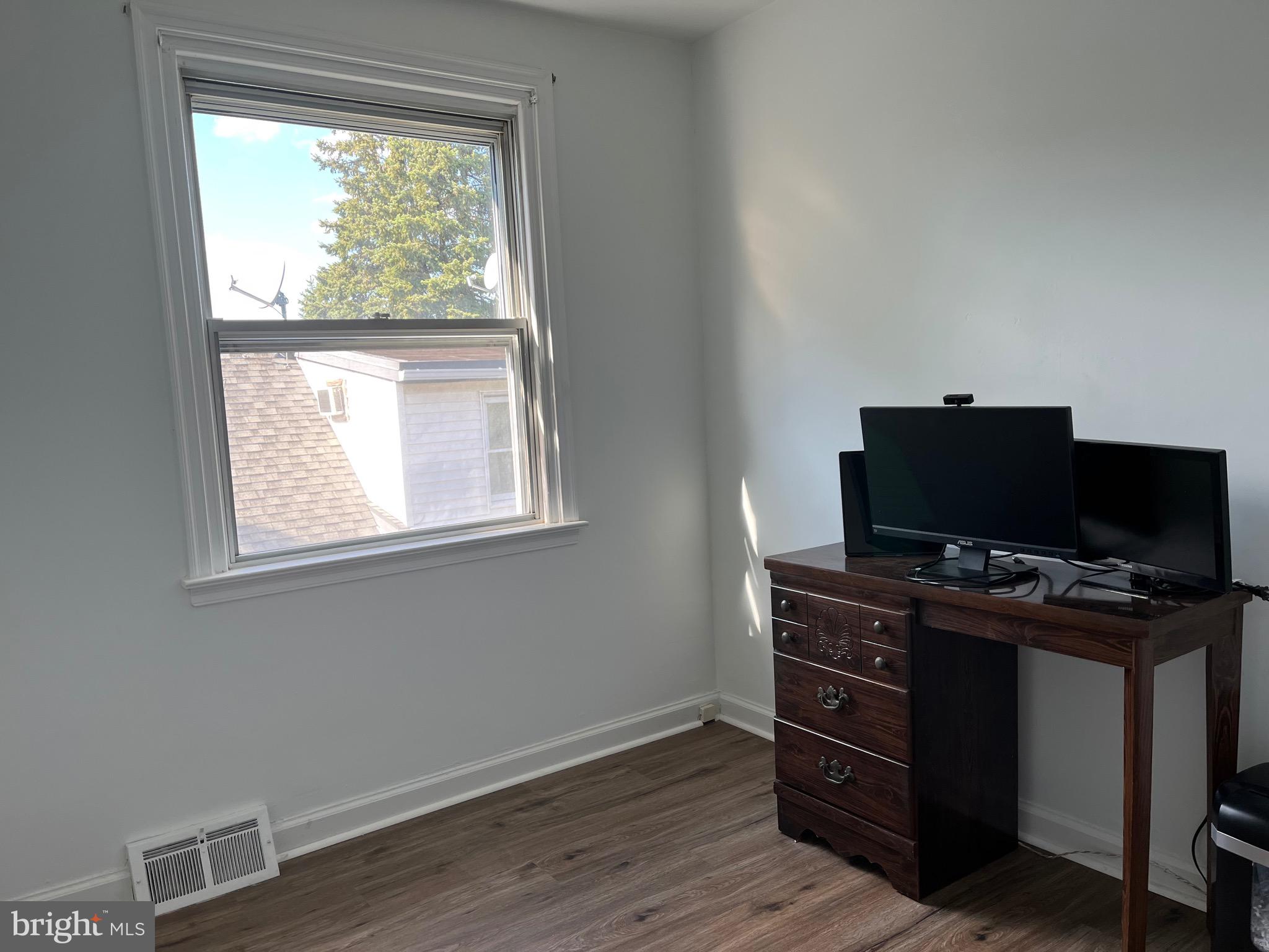 BURHOLME - Residential