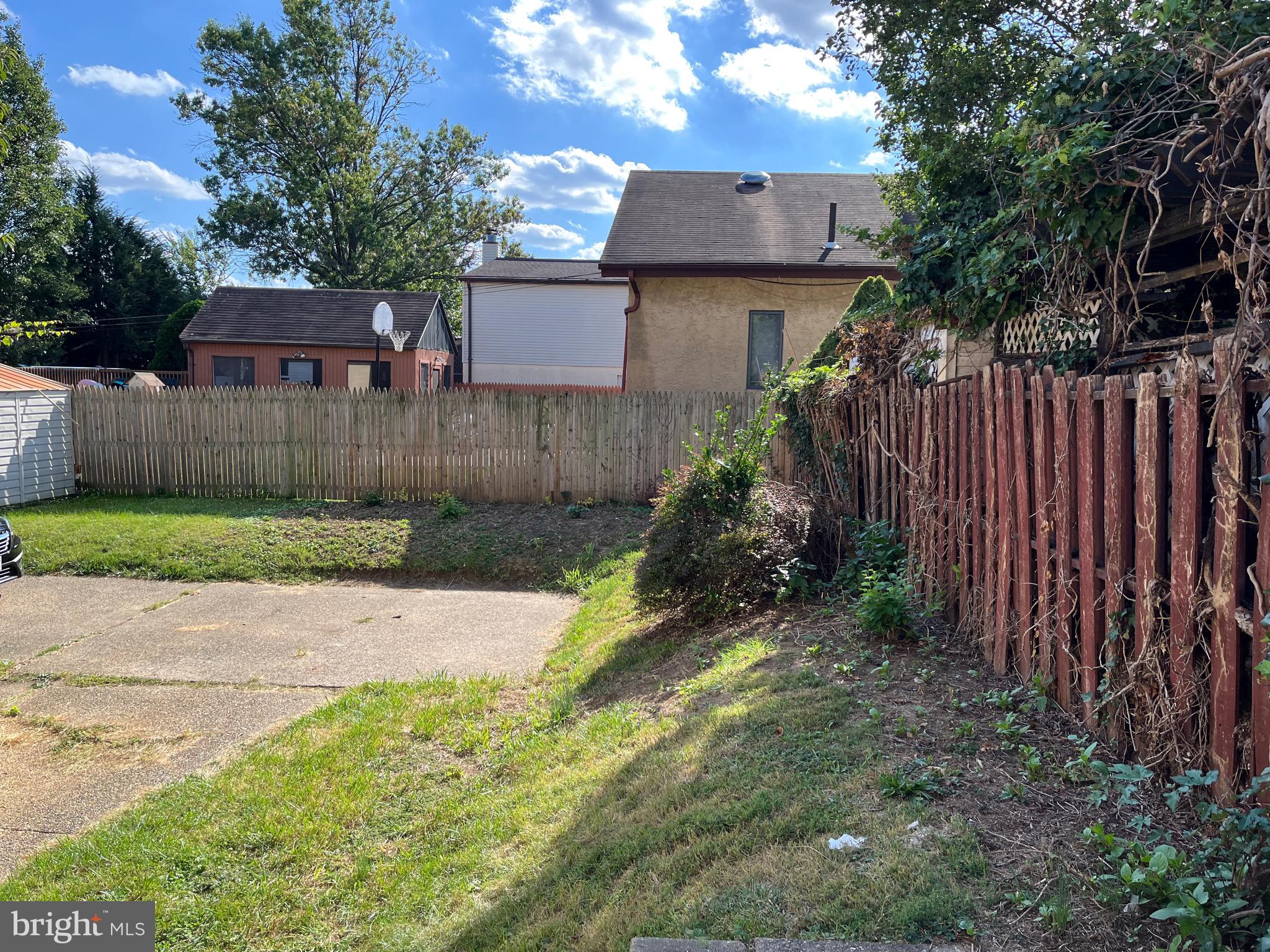 BURHOLME - Residential