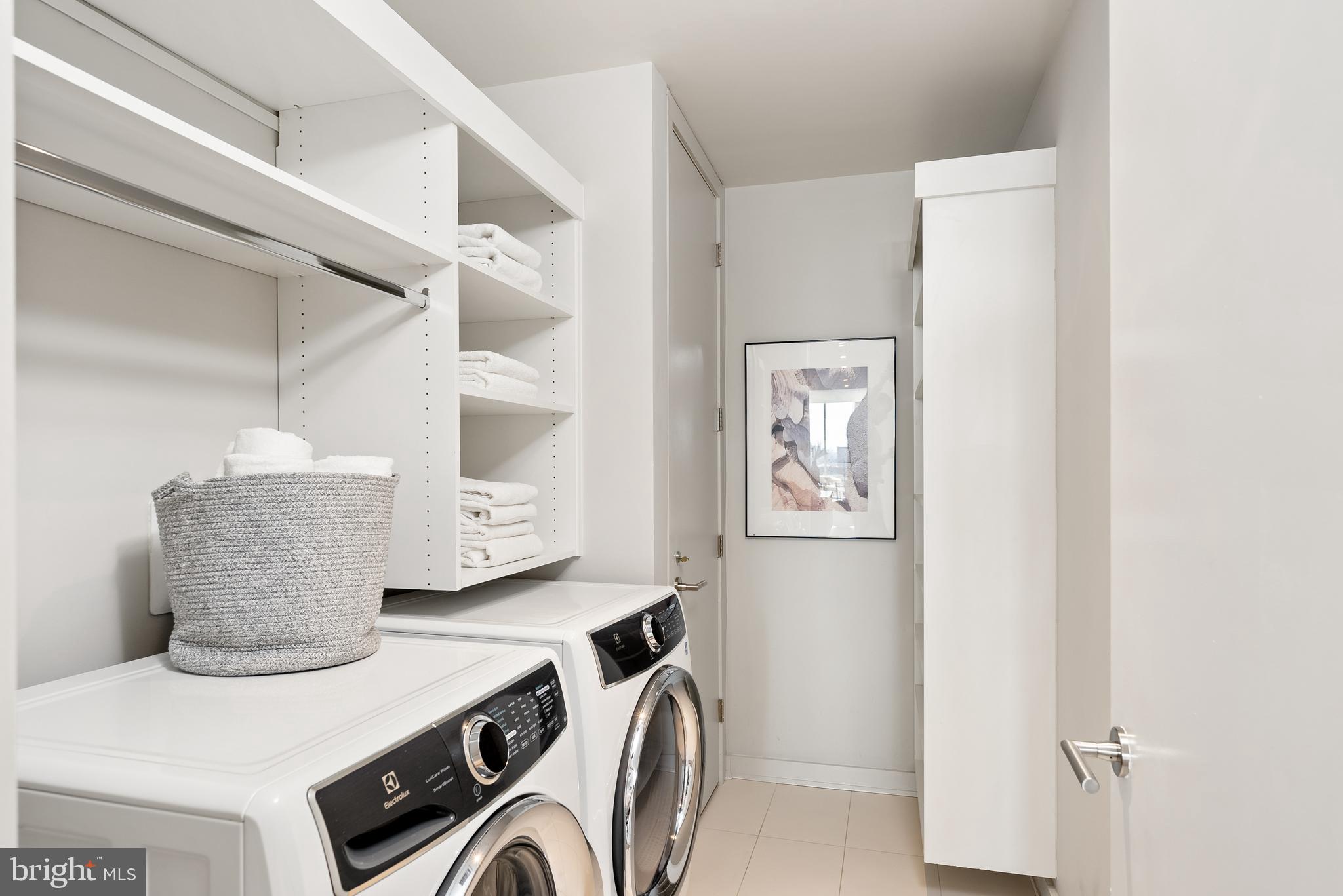 WEST END - Residential