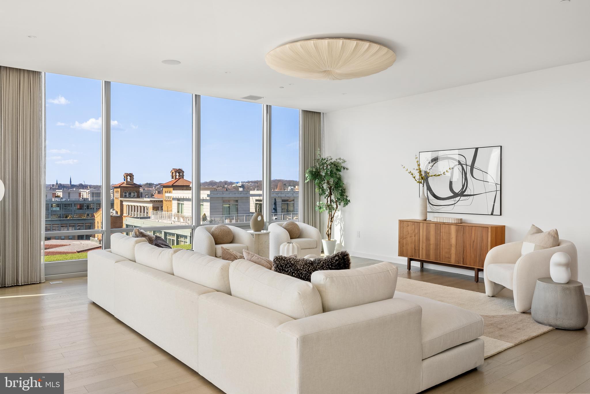 WEST END - Residential