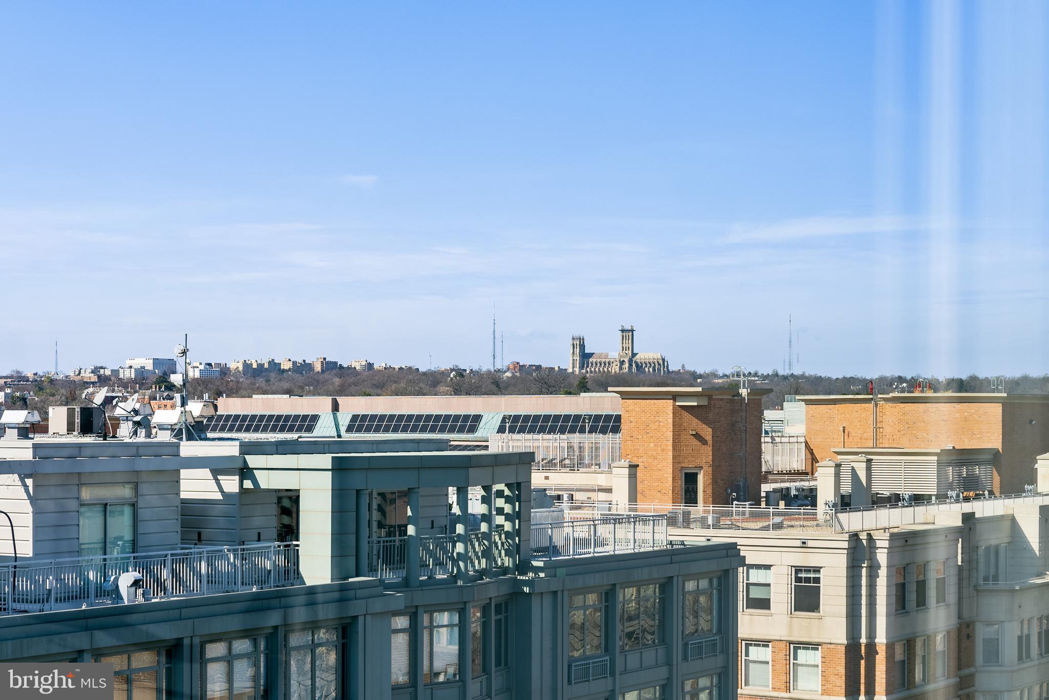 WEST END - Residential