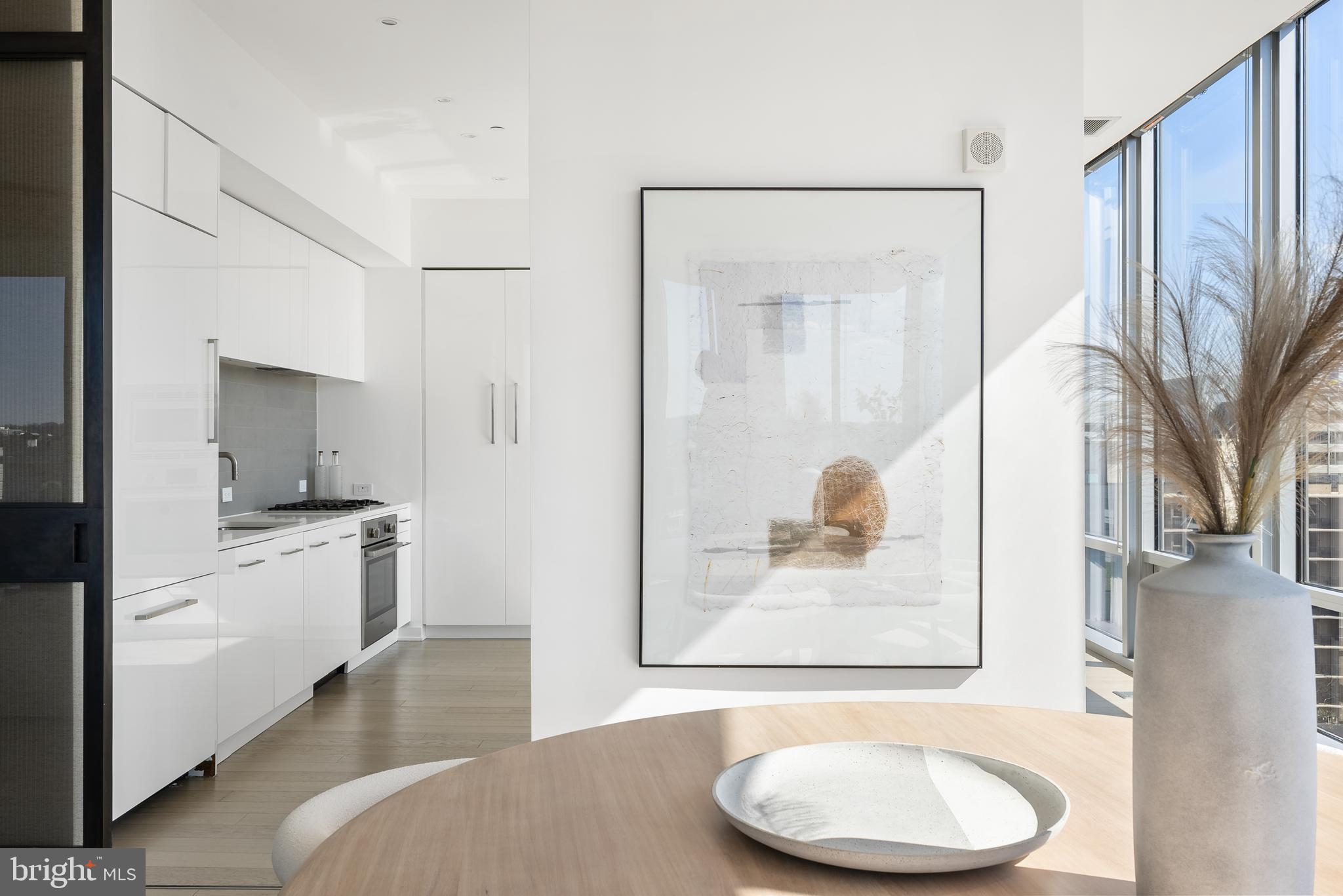 WEST END - Residential