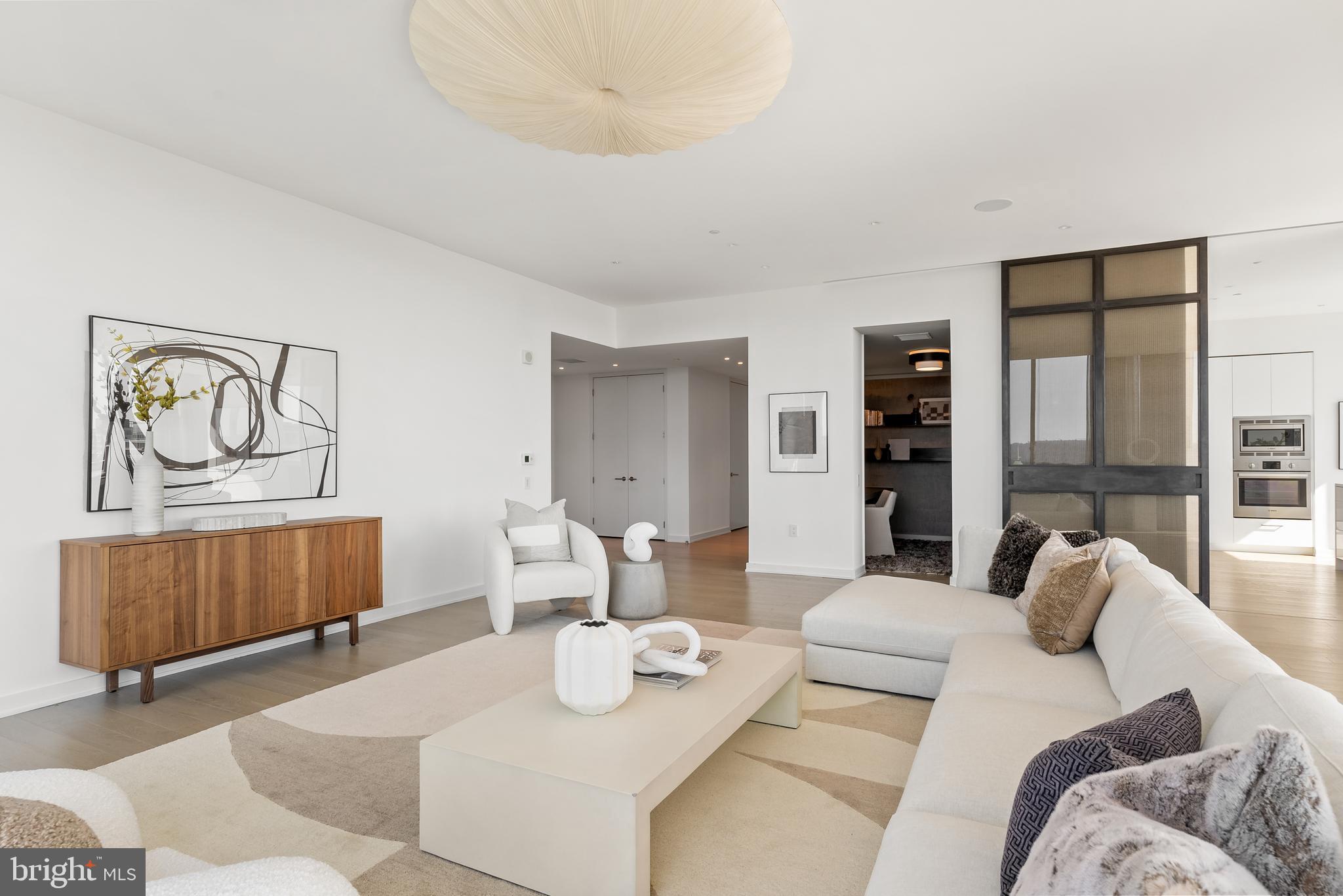 WEST END - Residential