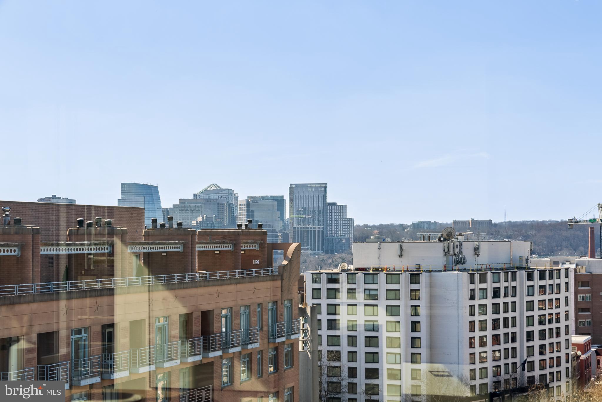 WEST END - Residential