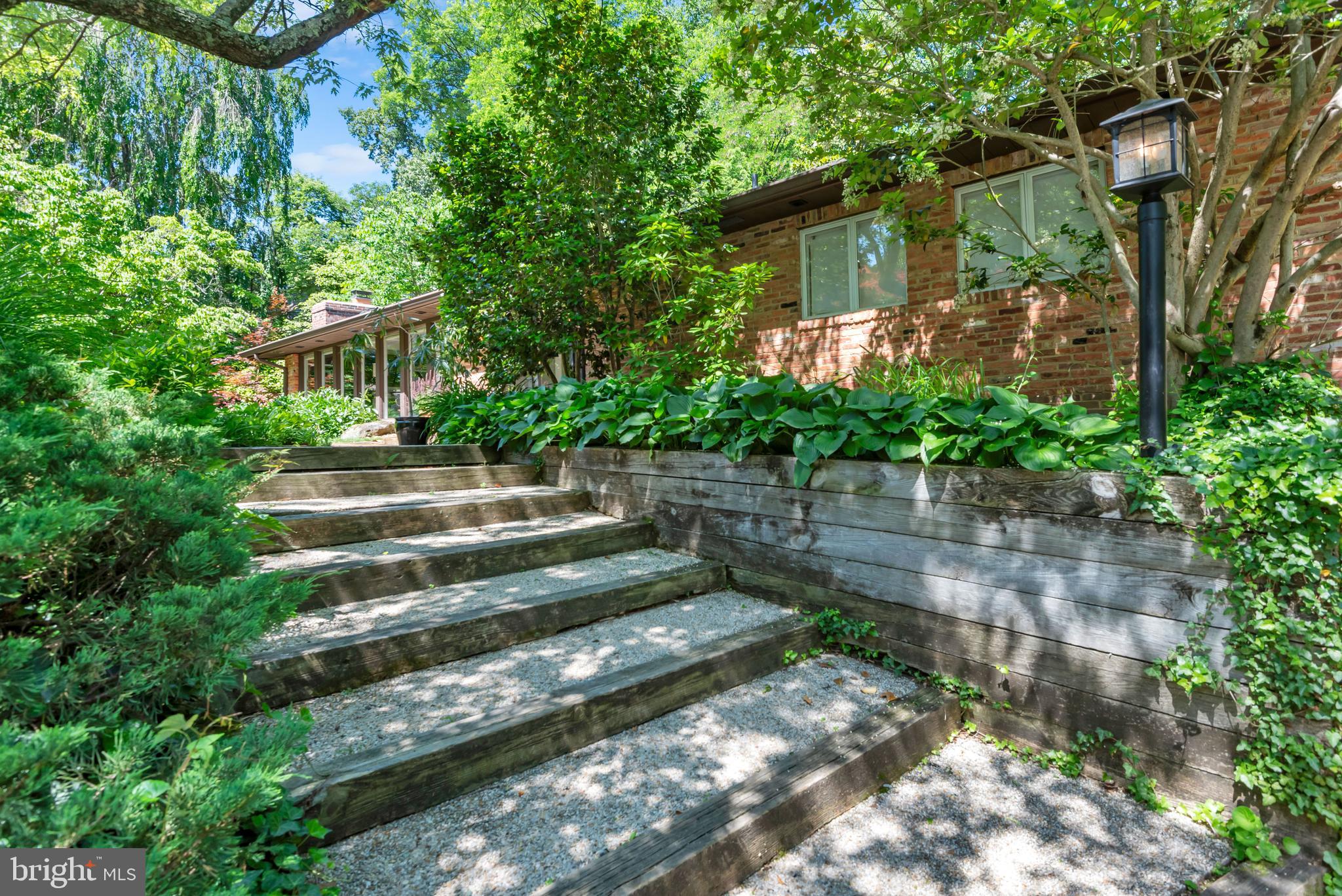 1870 POPLAR ROAD