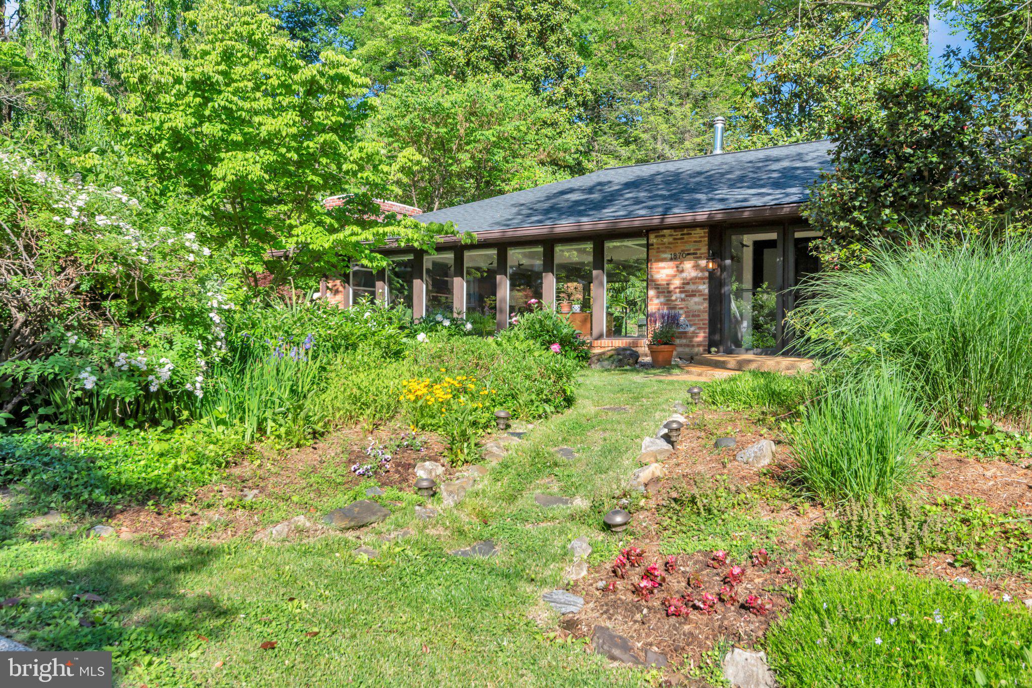 1870 POPLAR ROAD