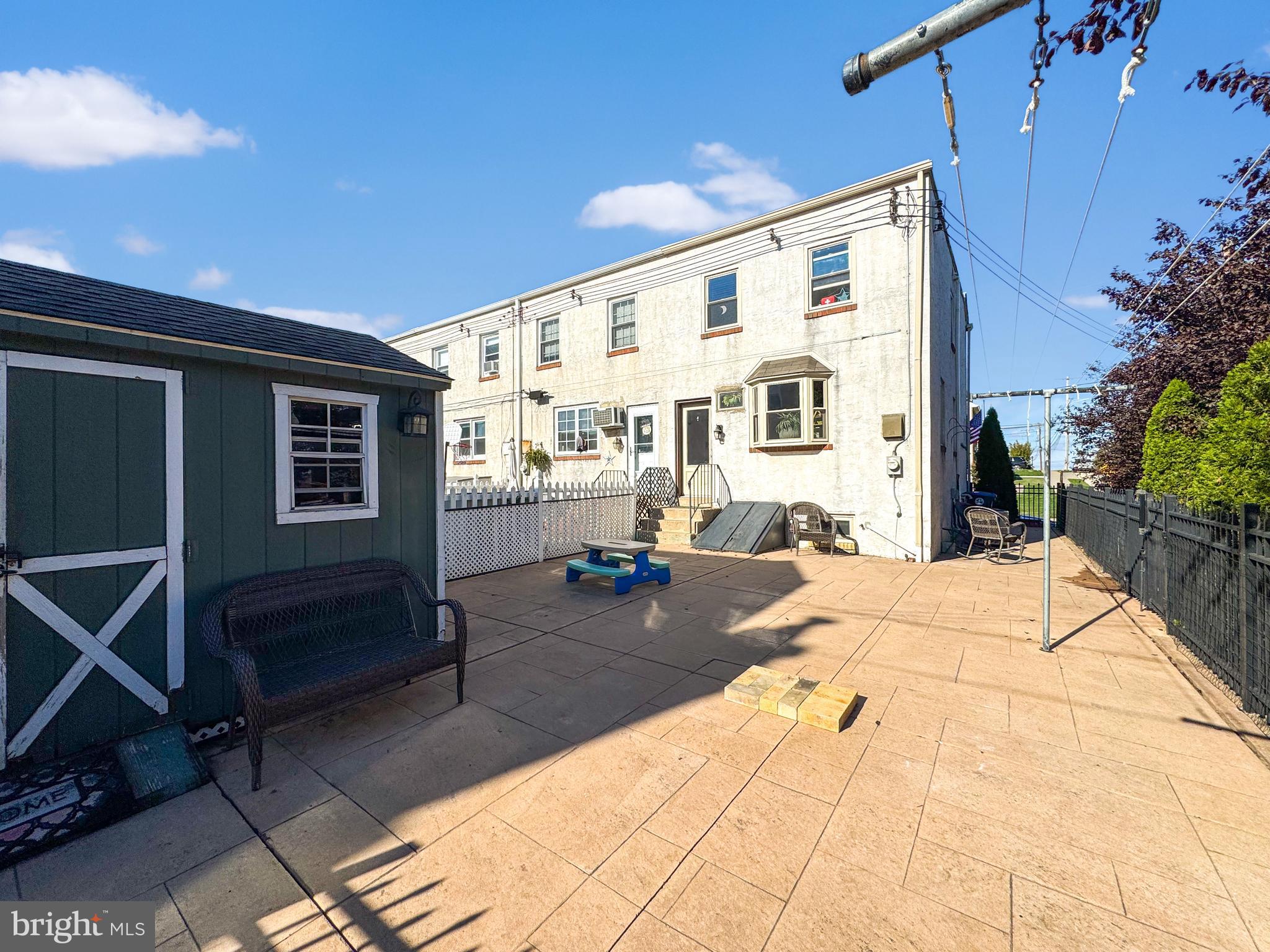 635 WOOD STREET
