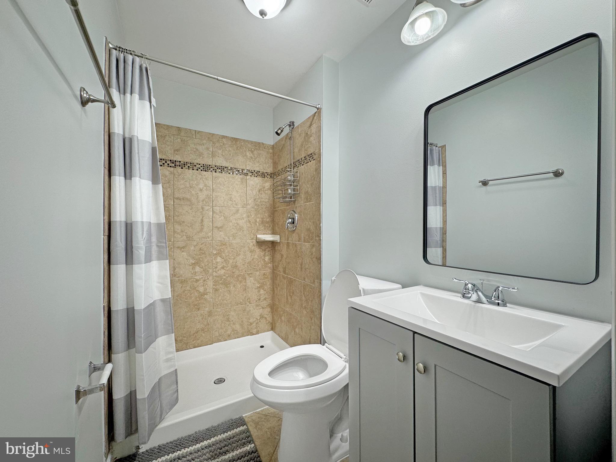 SOUTH RIDING - Residential Lease