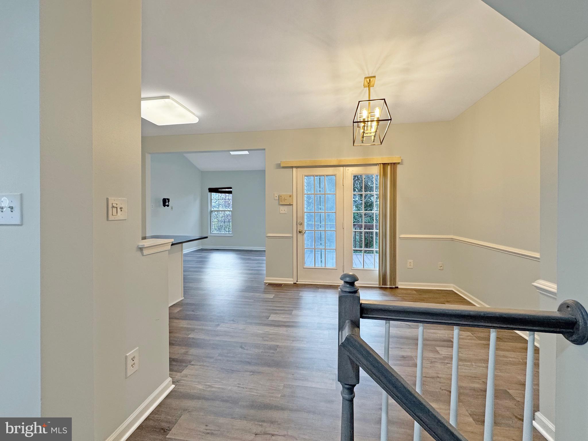 SOUTH RIDING - Residential Lease