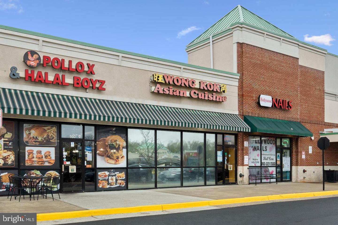 SOUTH RIDING - Residential Lease