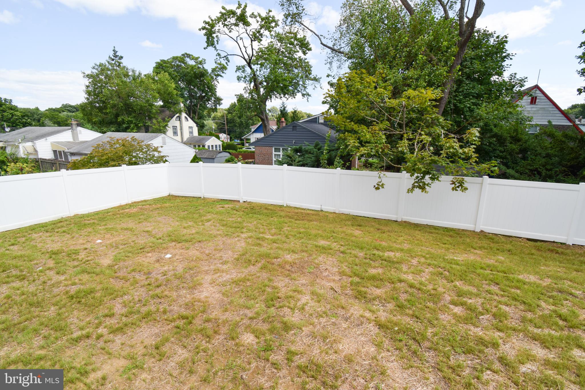 ELKINS PARK - Residential