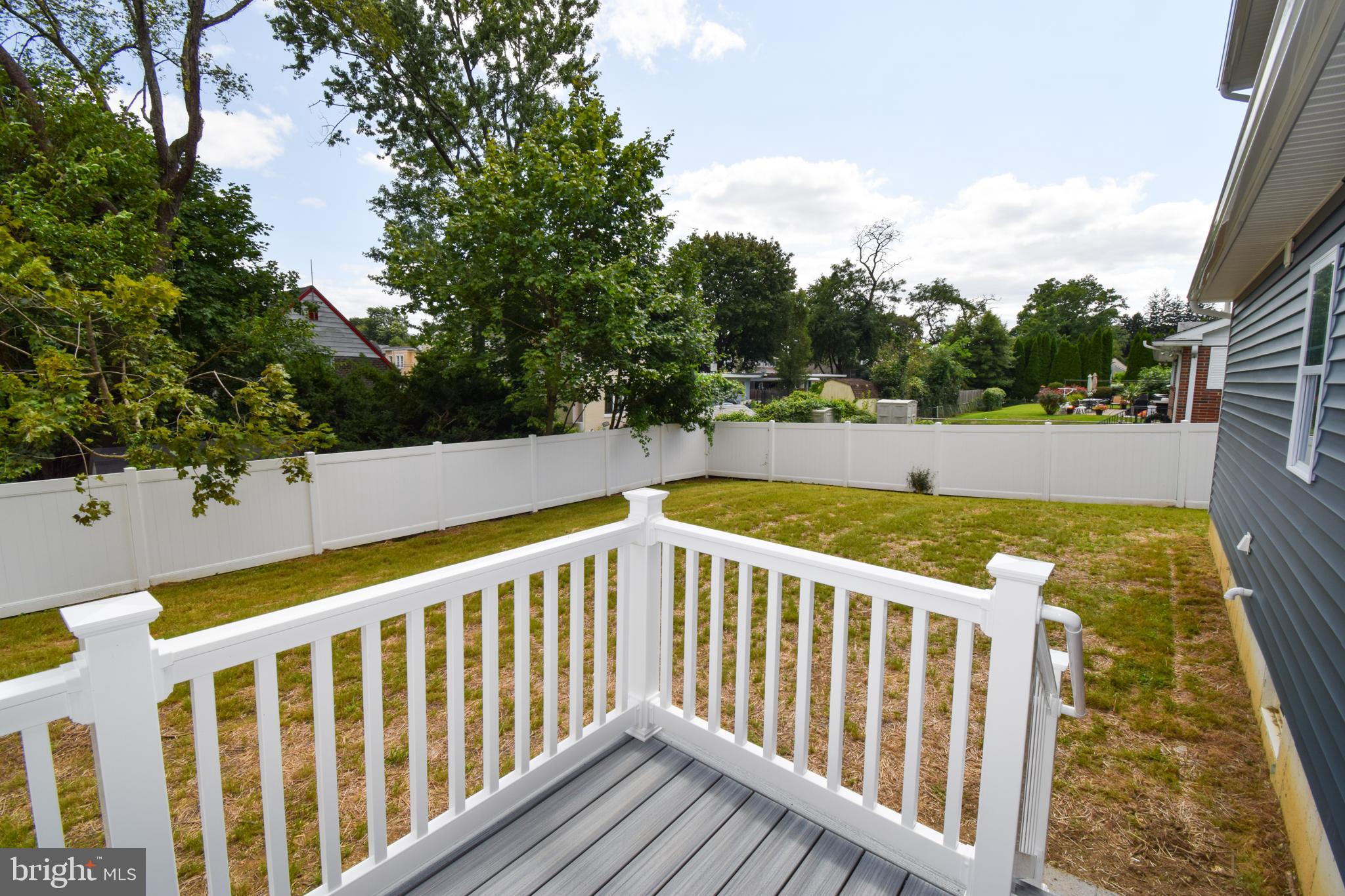 ELKINS PARK - Residential