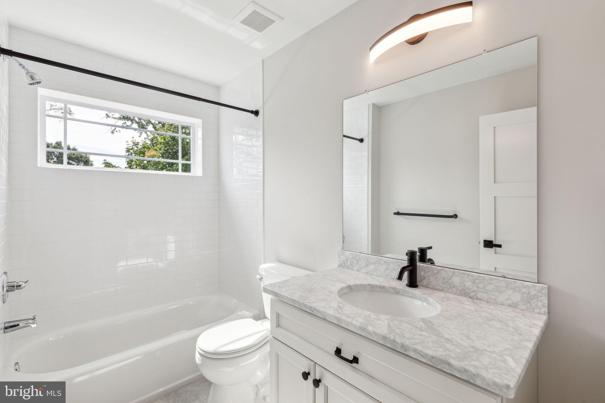 ELKINS PARK - Residential