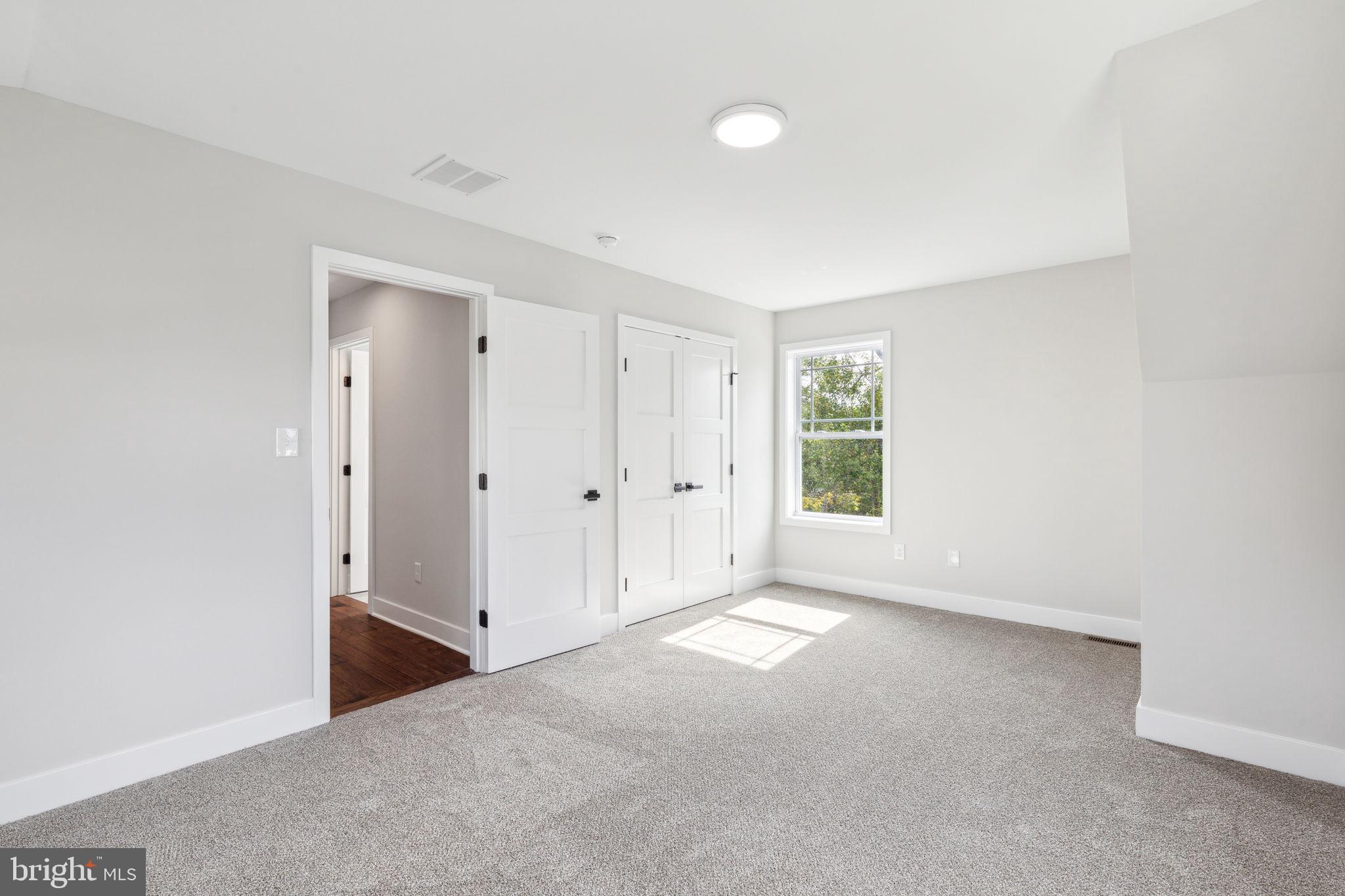 ELKINS PARK - Residential