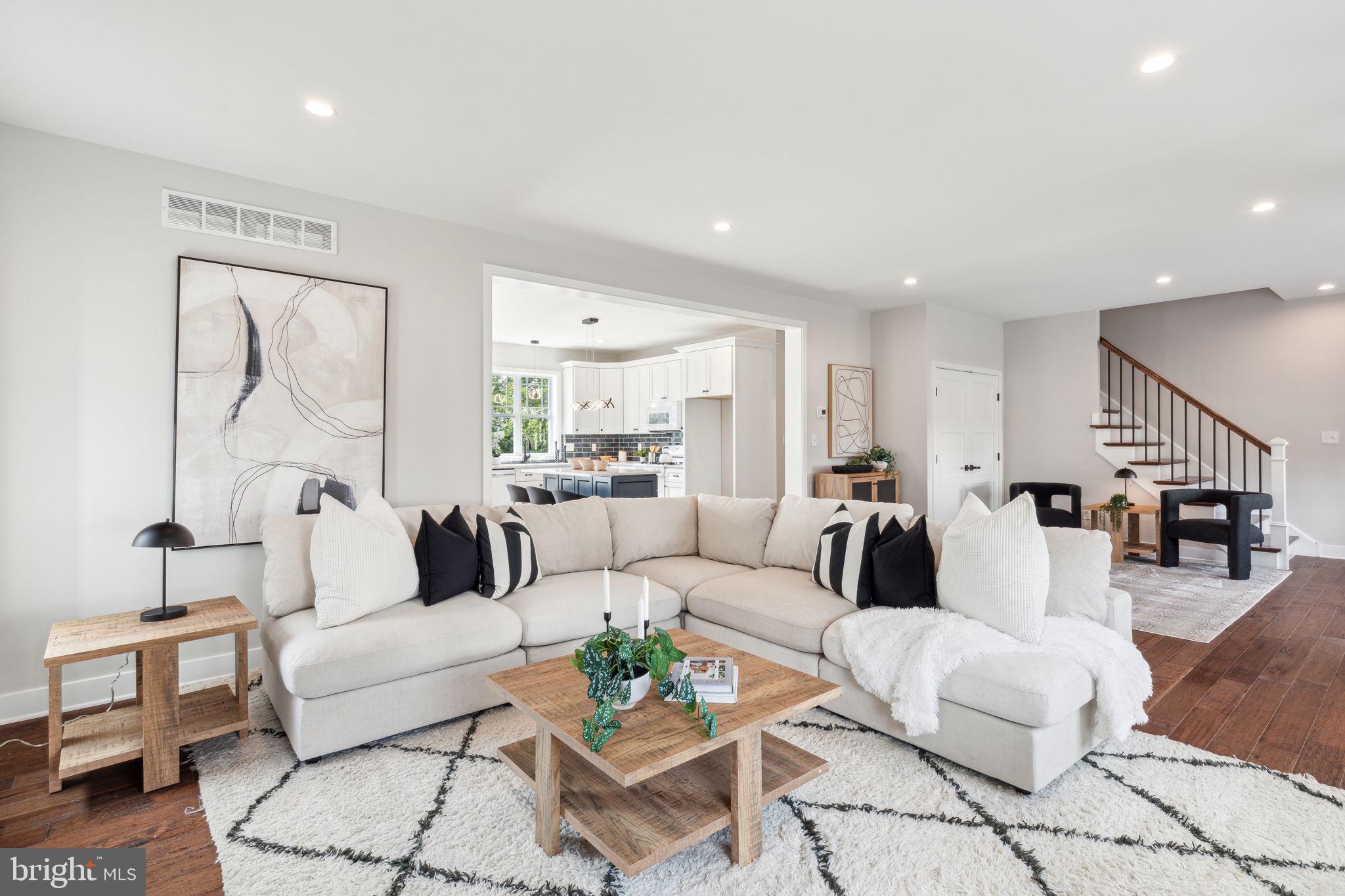 ELKINS PARK - Residential