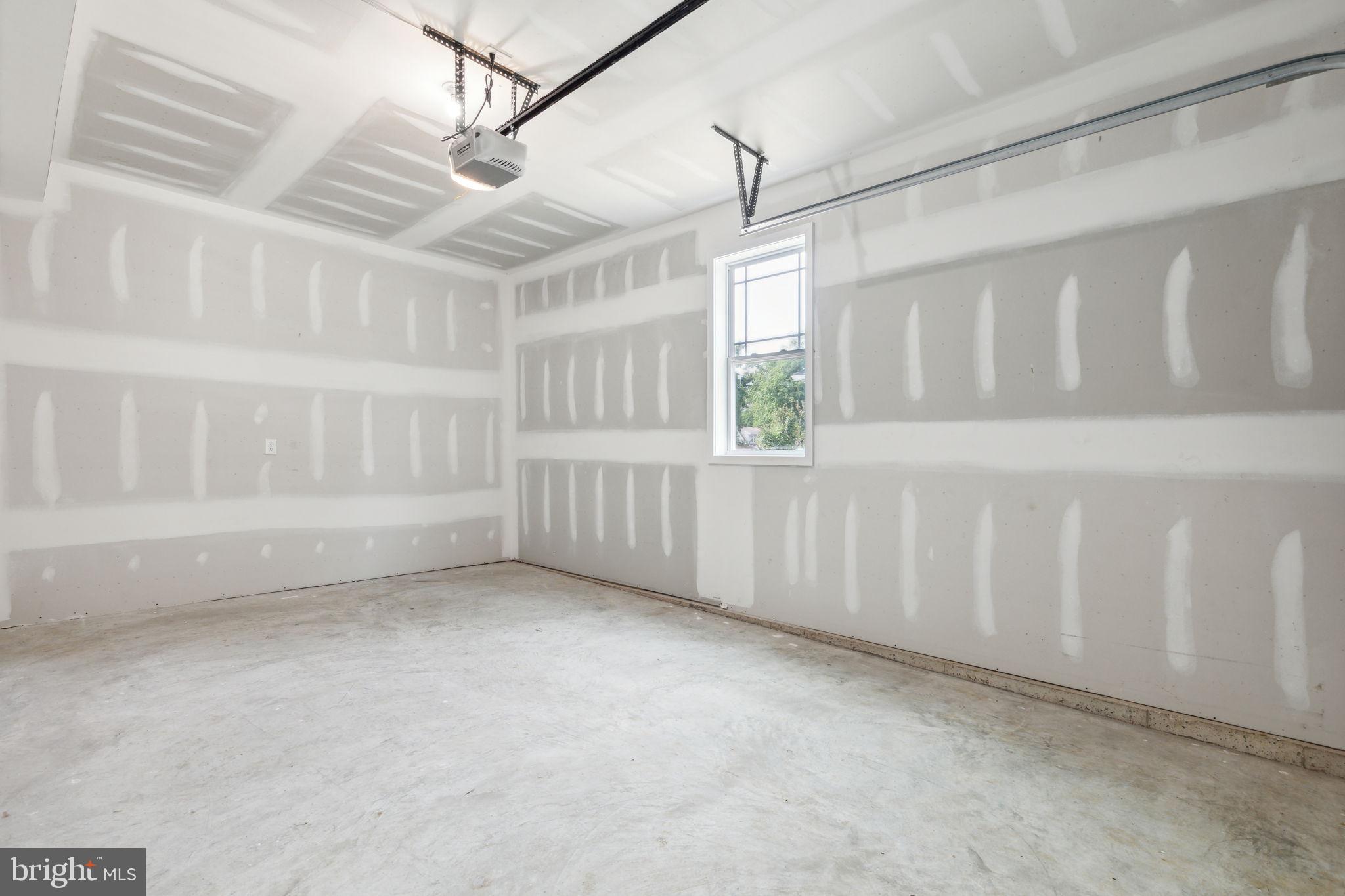 ELKINS PARK - Residential