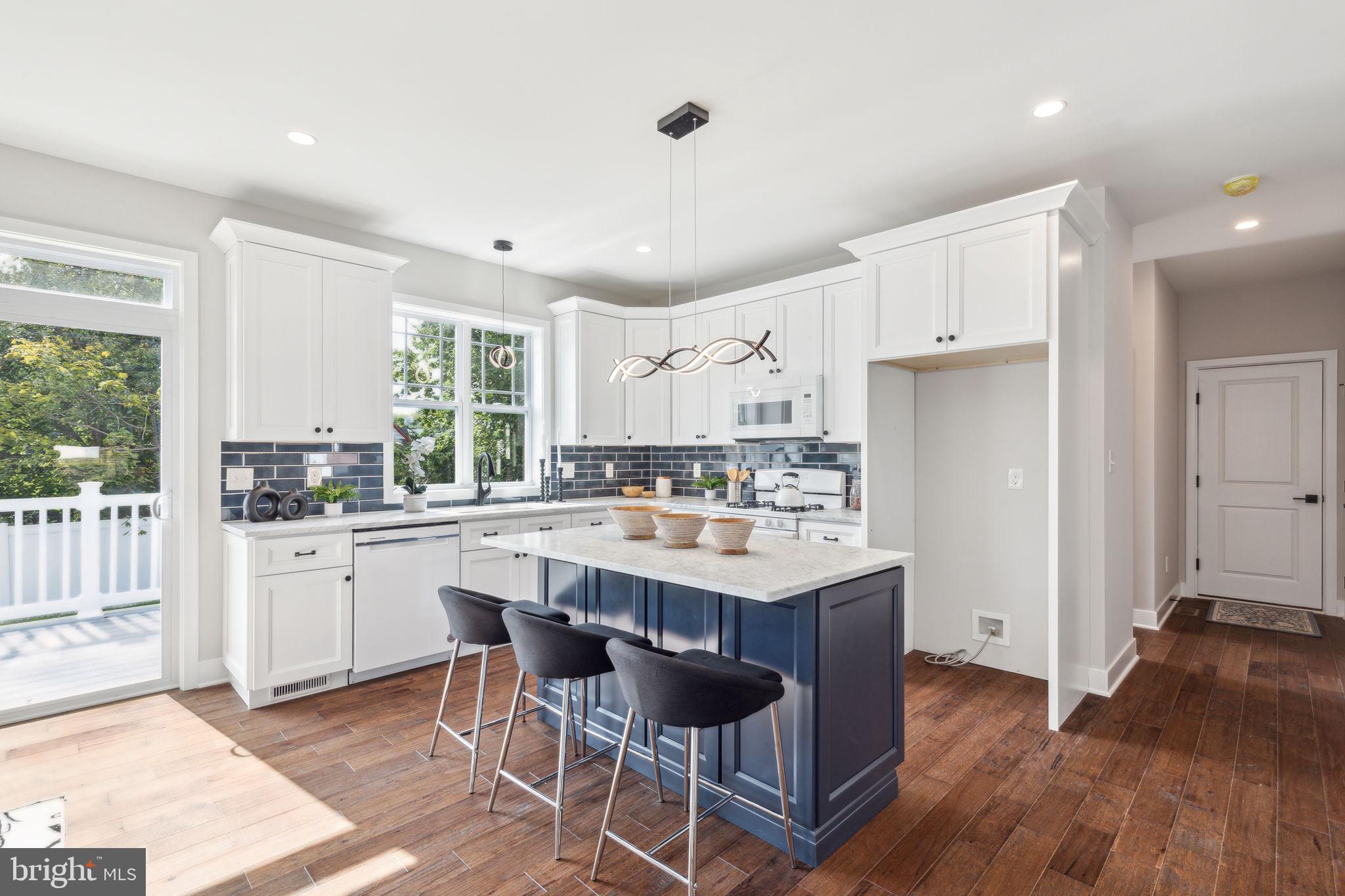 ELKINS PARK - Residential