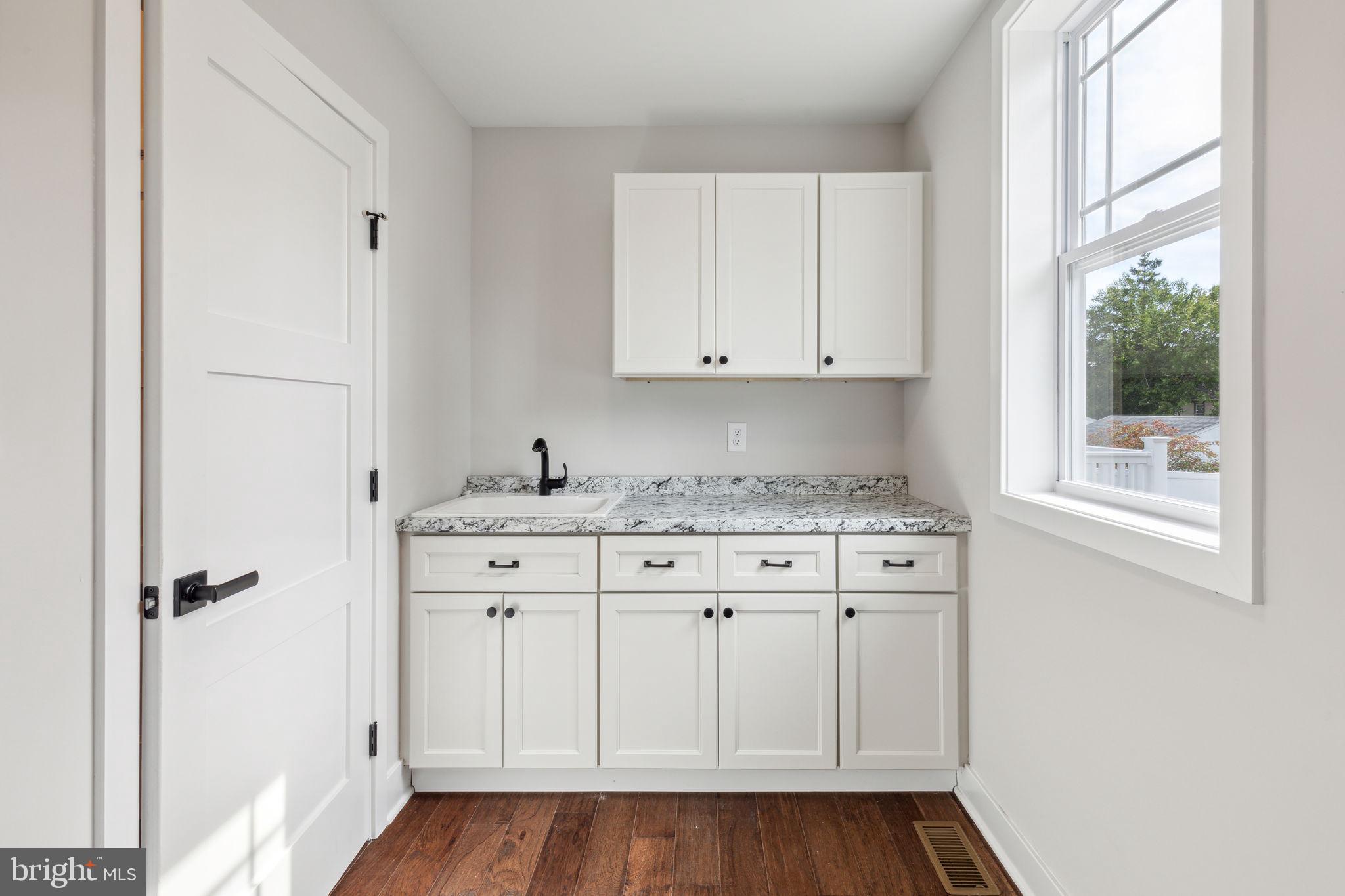 ELKINS PARK - Residential