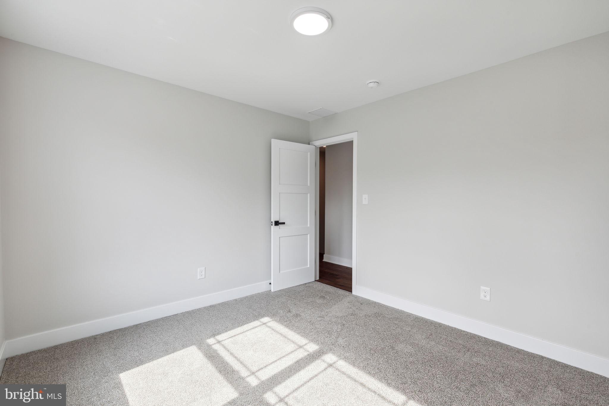 ELKINS PARK - Residential