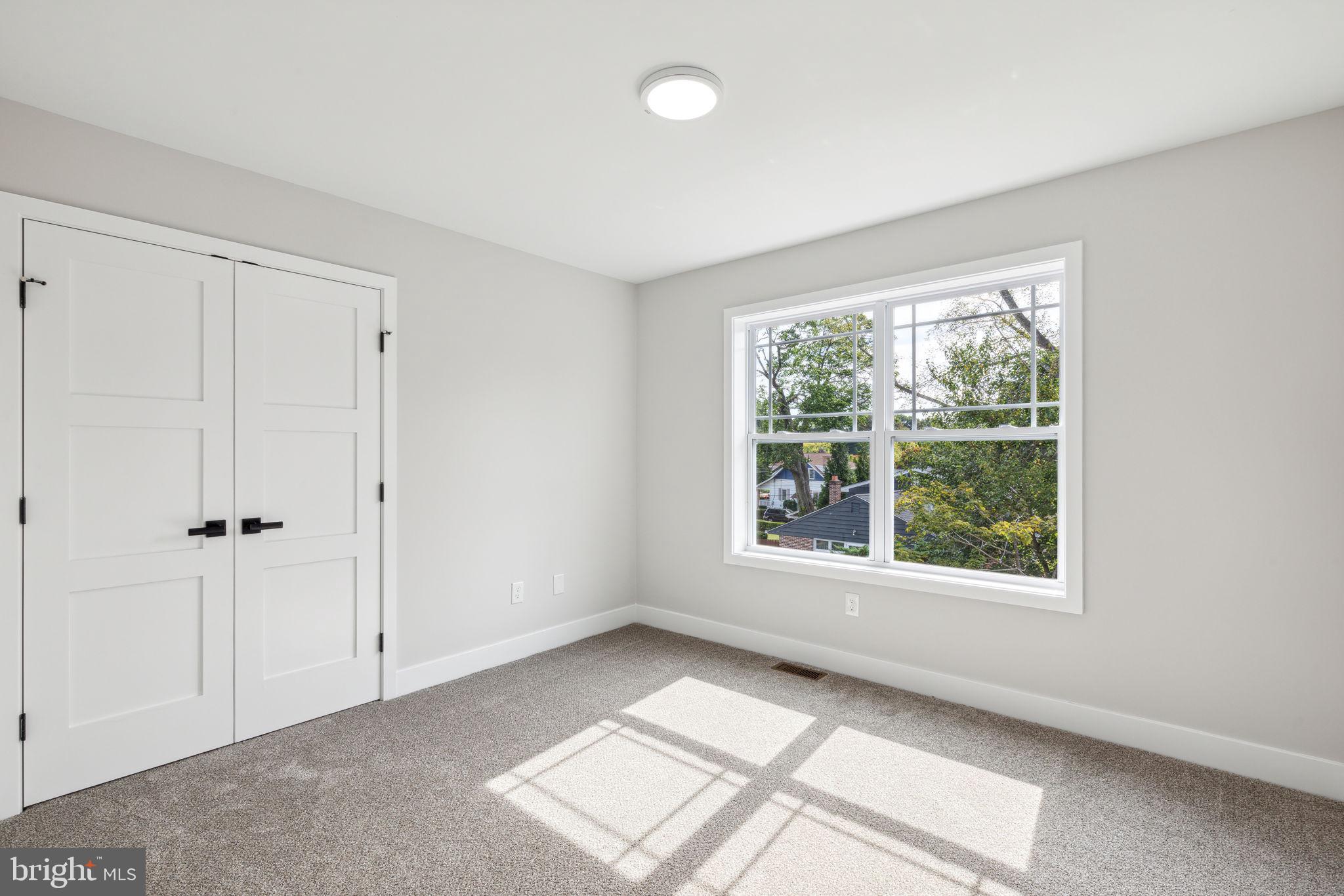 ELKINS PARK - Residential