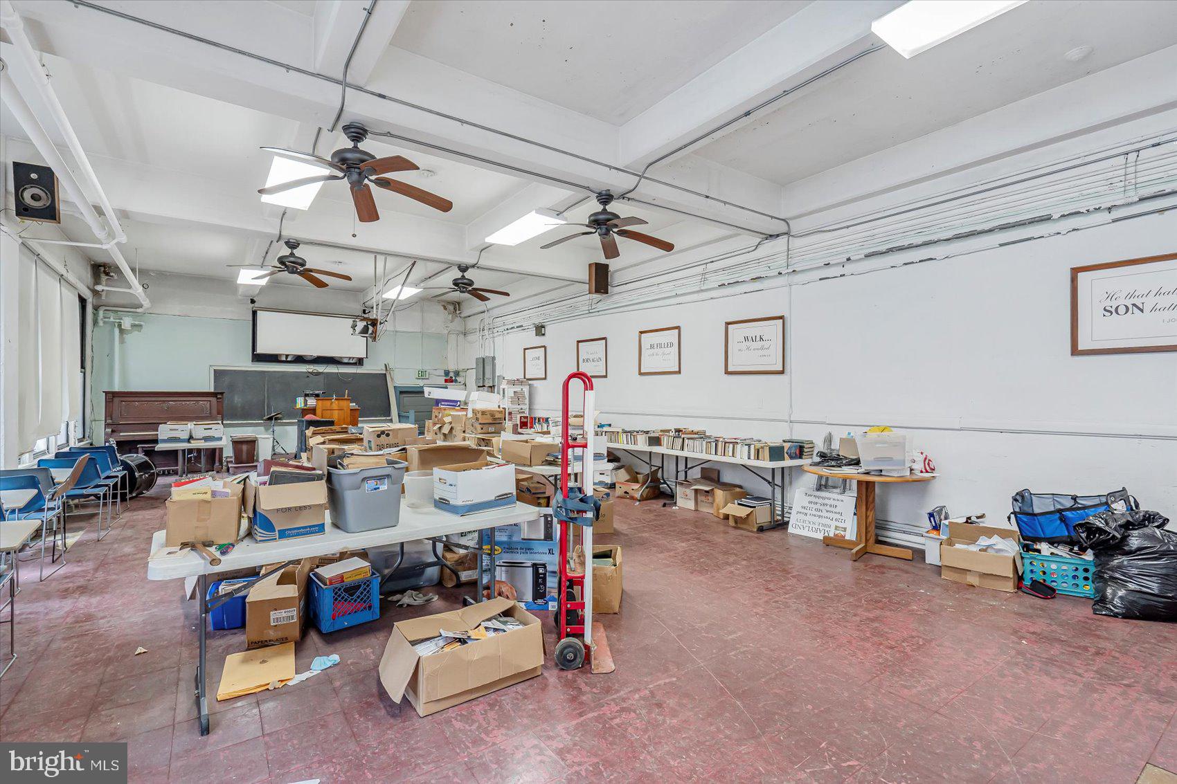 BOLTON HILL HISTORIC DISTRICT - Commercial Sale