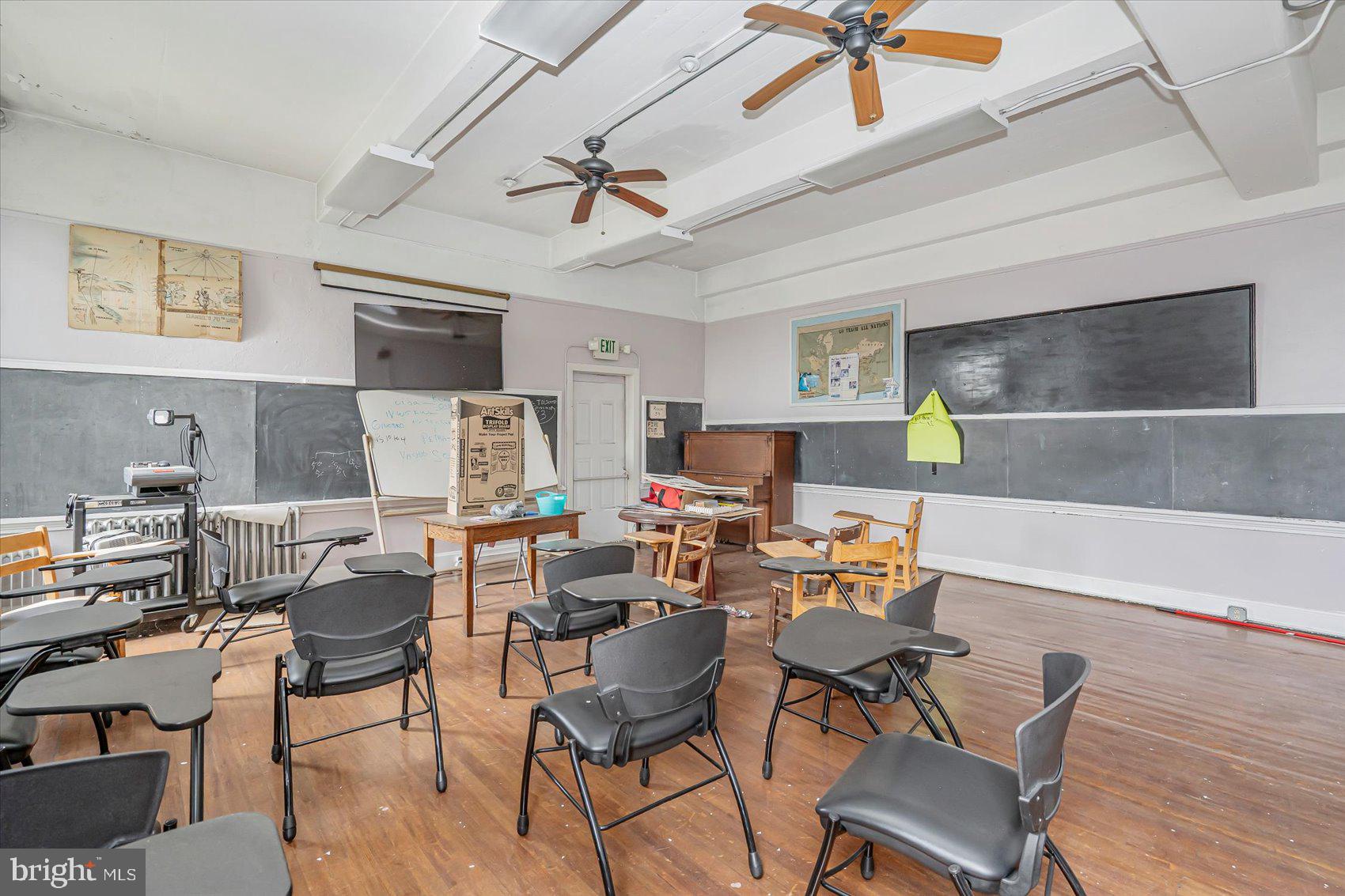 BOLTON HILL HISTORIC DISTRICT - Commercial Sale