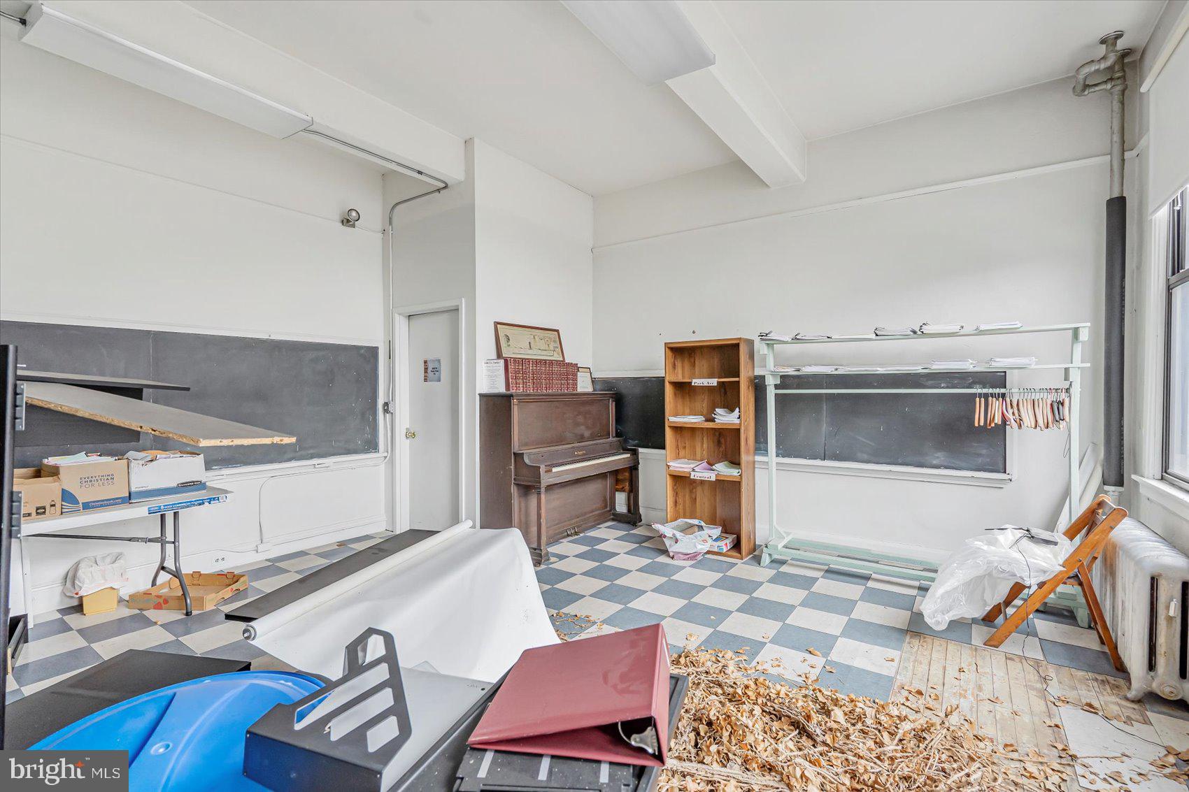 BOLTON HILL HISTORIC DISTRICT - Commercial Sale