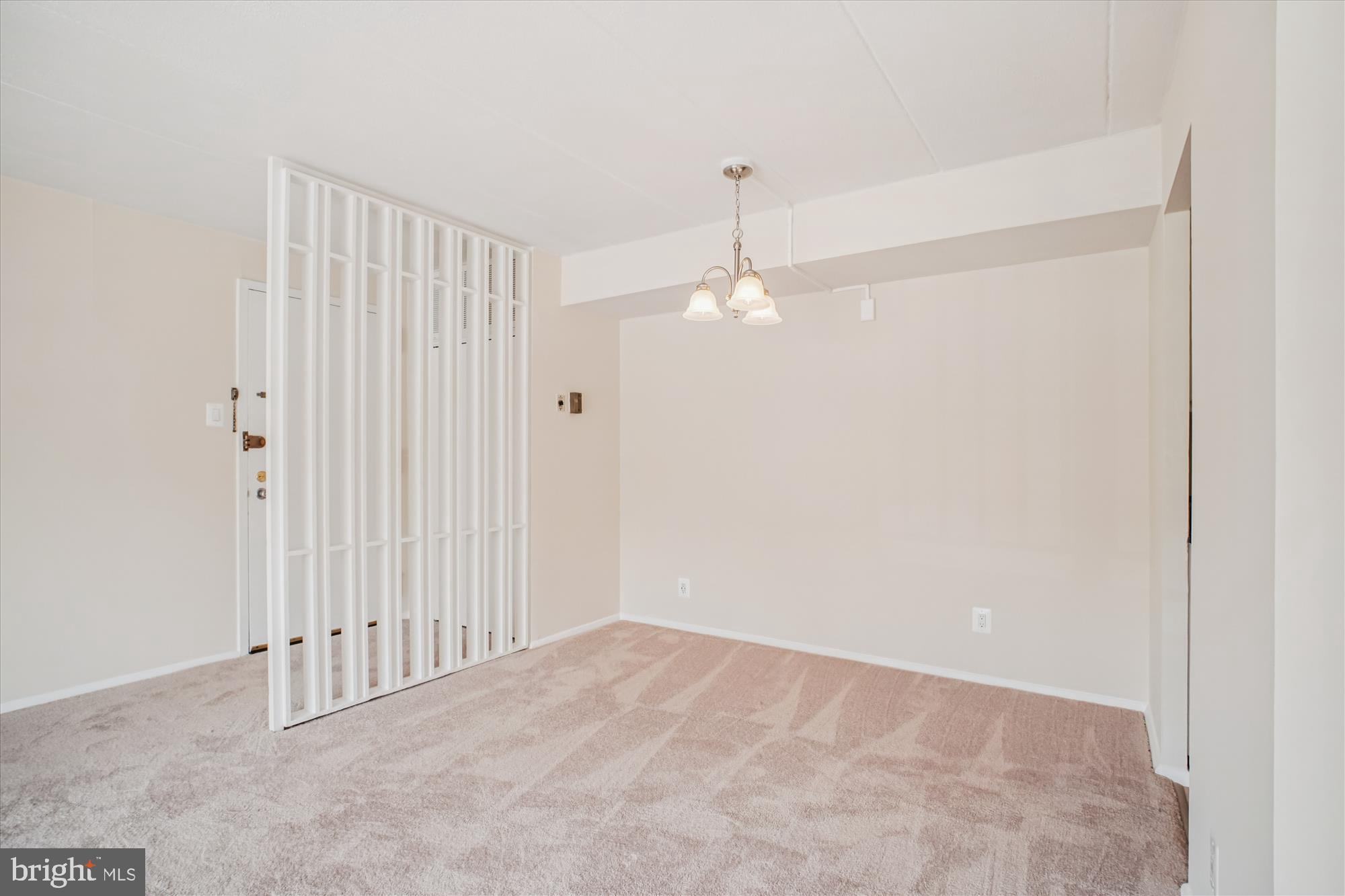 HUNTINGTON CLUB - Residential