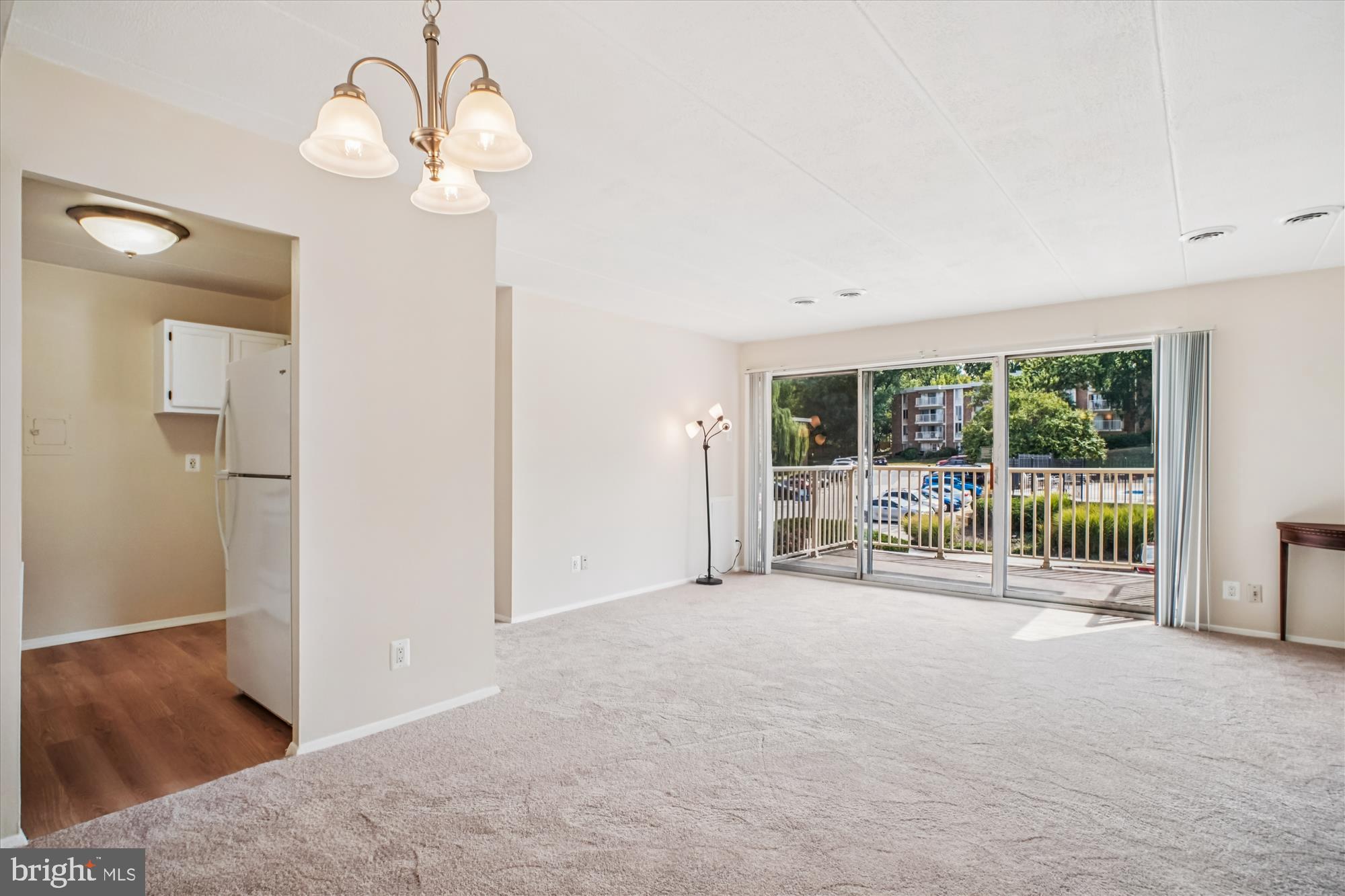 HUNTINGTON CLUB - Residential