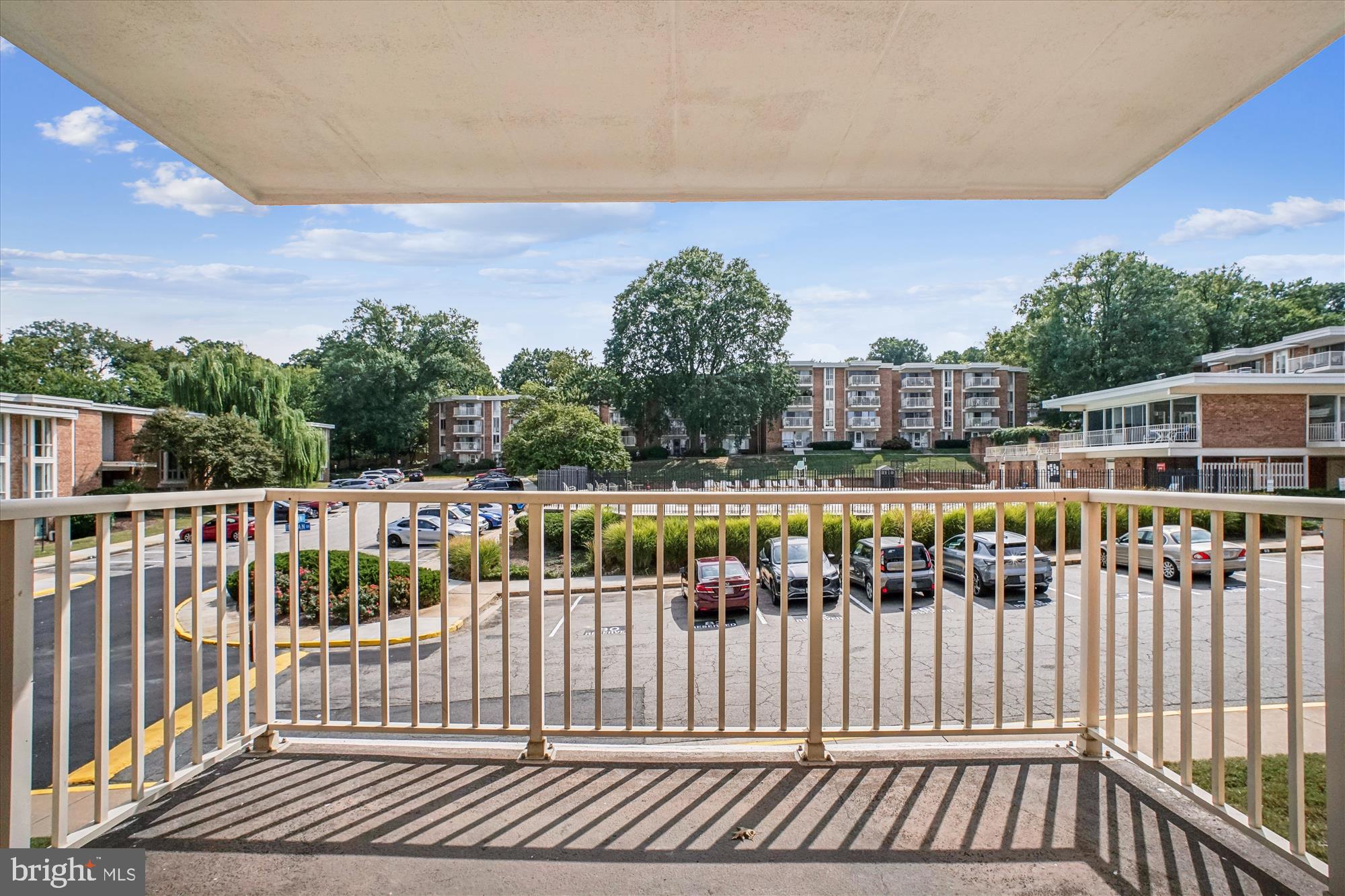 HUNTINGTON CLUB - Residential