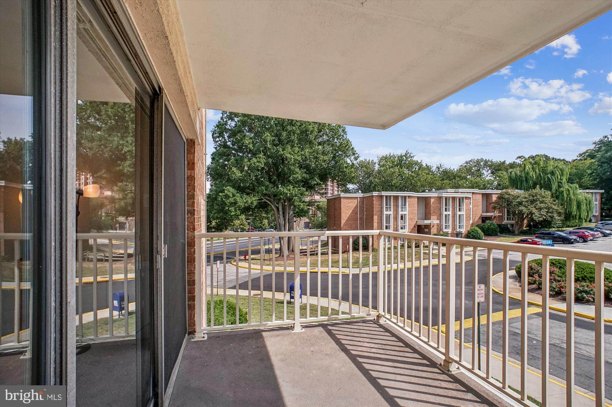 HUNTINGTON CLUB - Residential