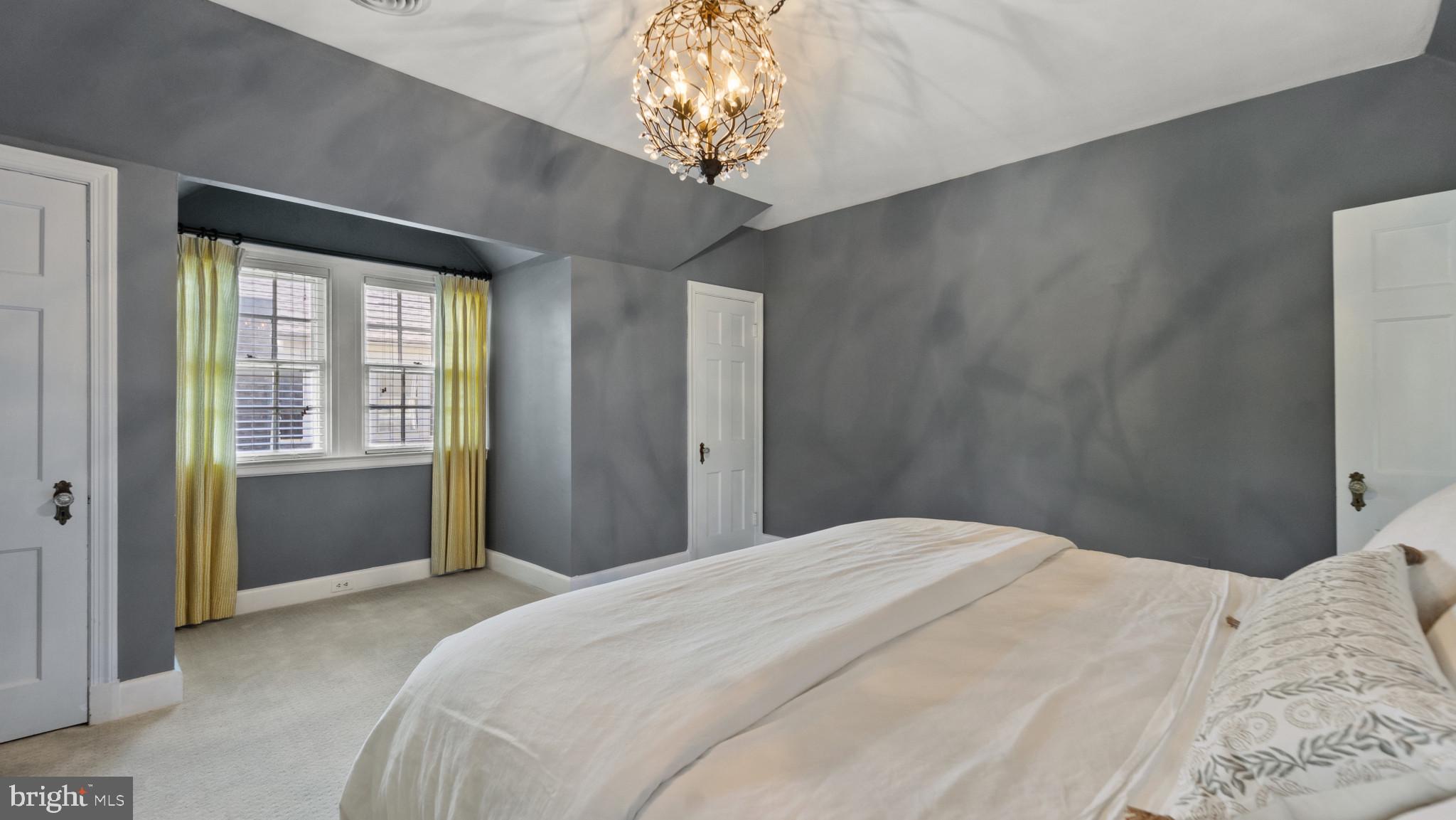 STONELEIGH - Residential