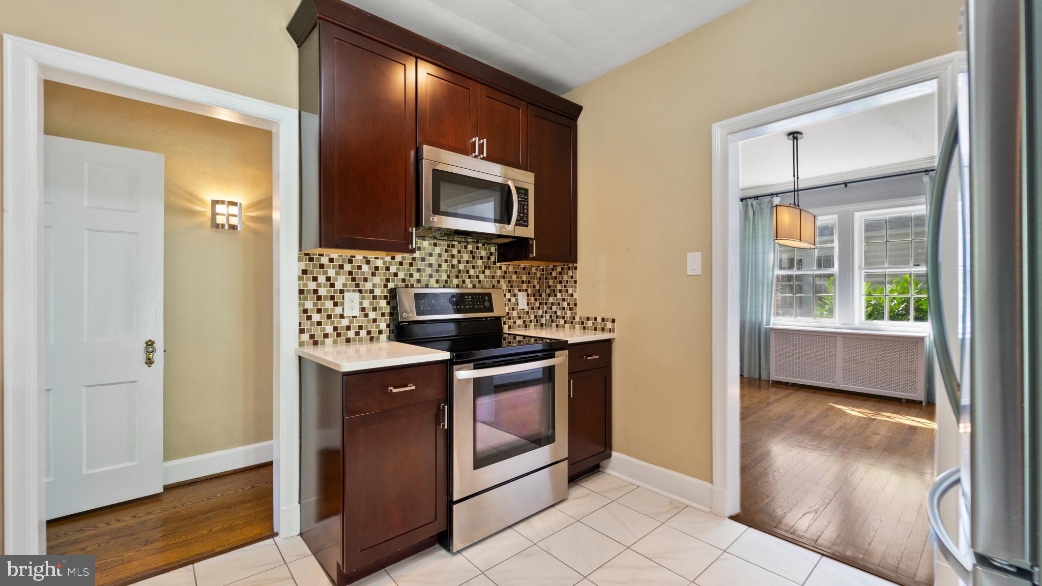 STONELEIGH - Residential