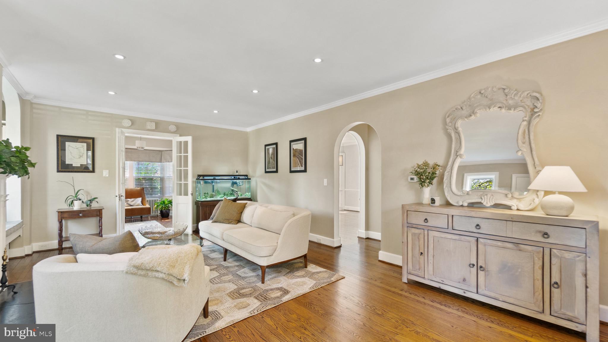 STONELEIGH - Residential