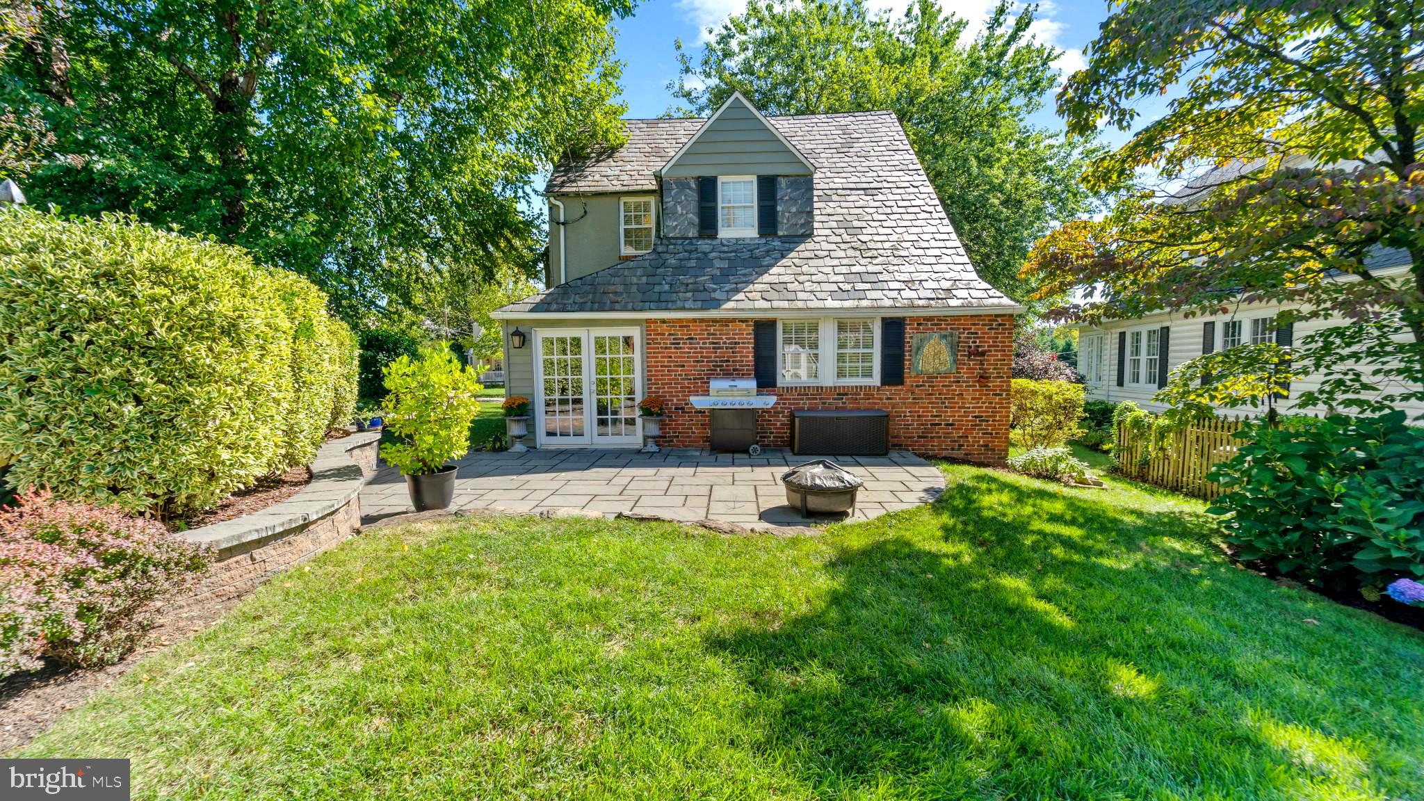 STONELEIGH - Residential