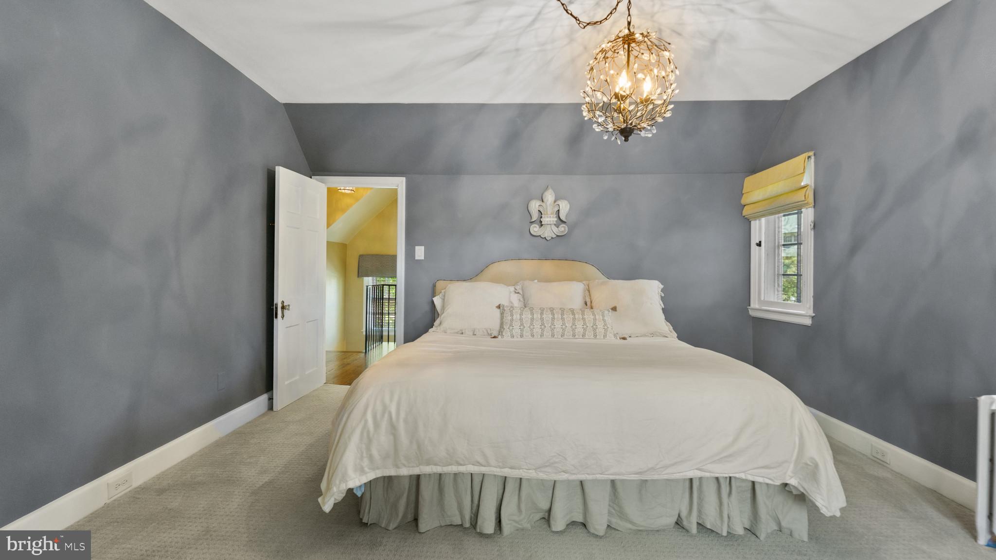 STONELEIGH - Residential