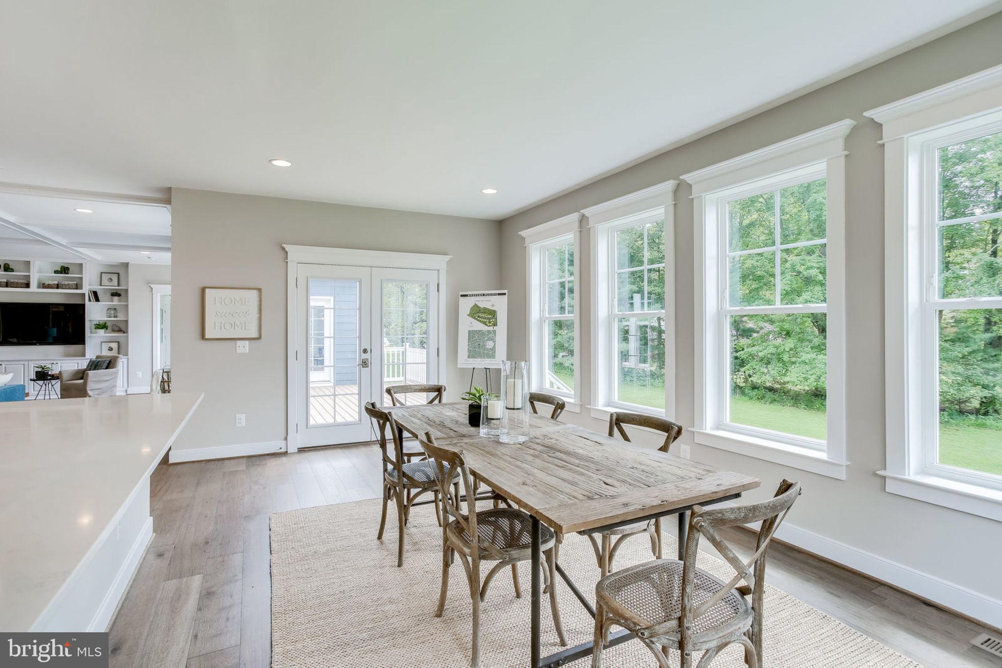 WELLINGTON HEIGHTS - Residential