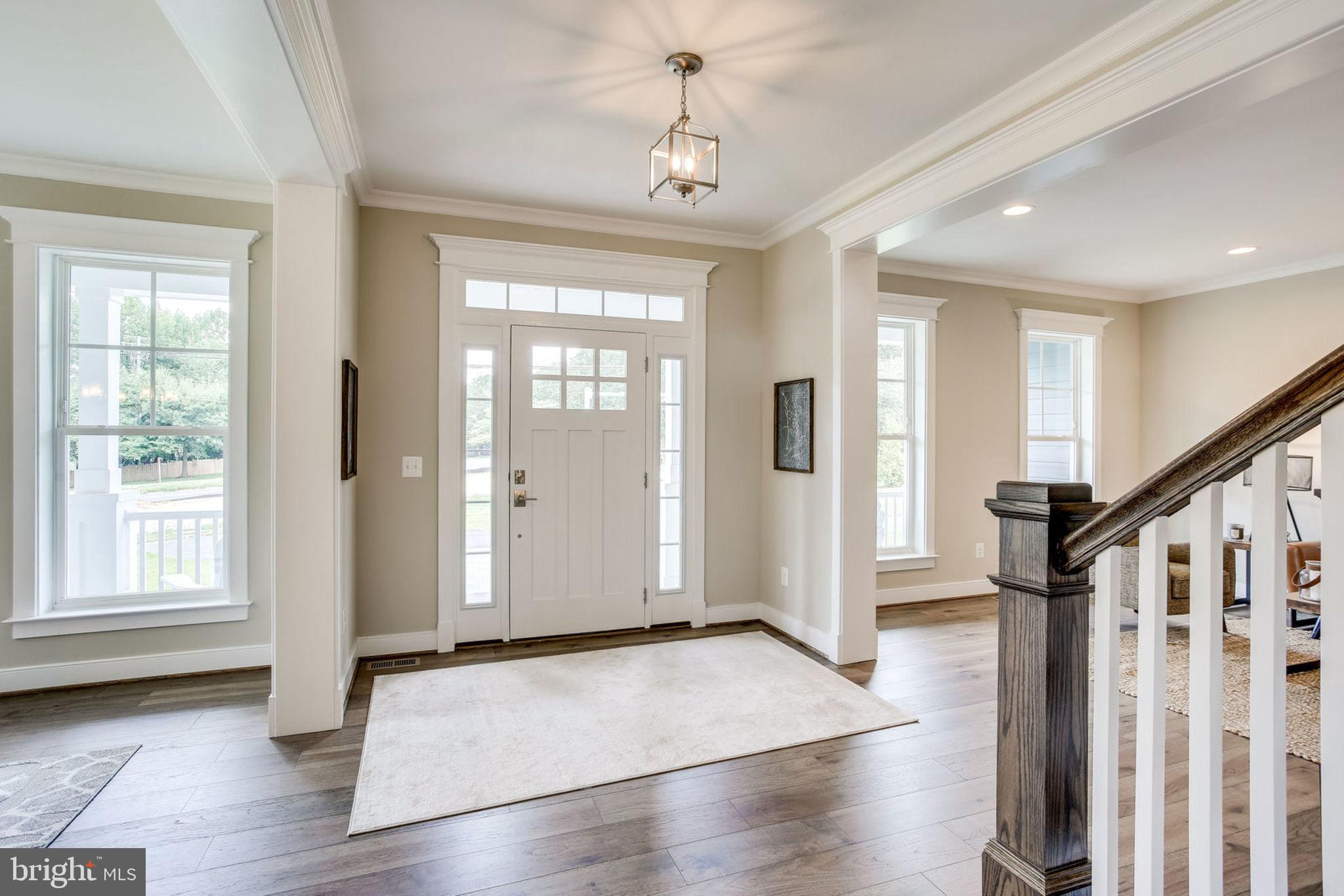 WELLINGTON HEIGHTS - Residential