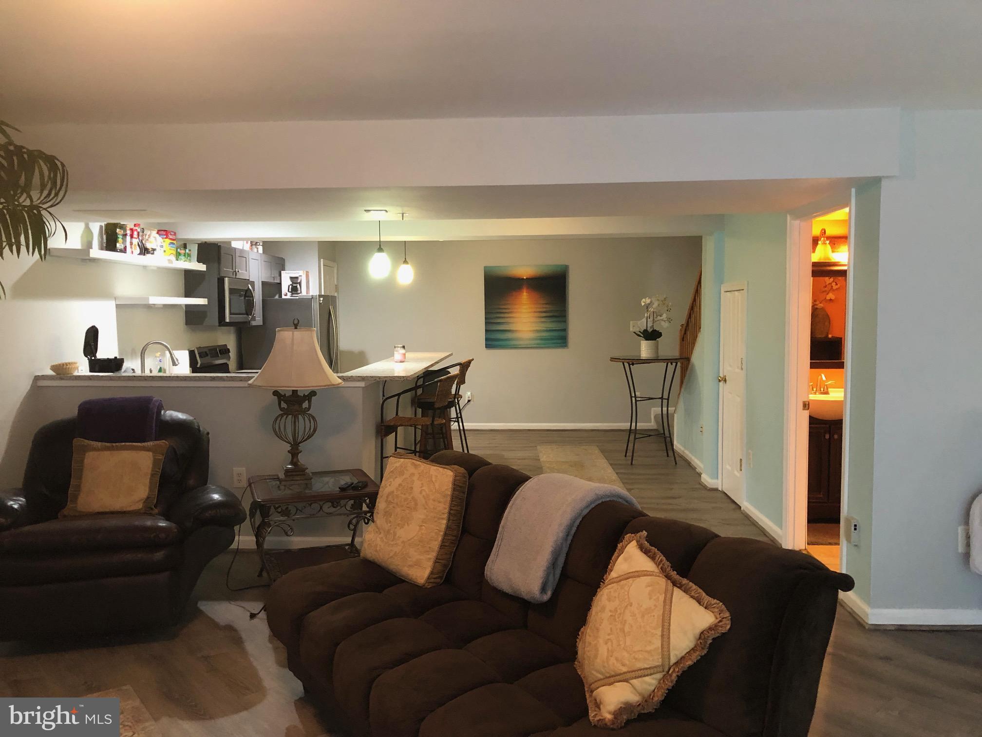 CROSS CREEK CLUB - Residential Lease