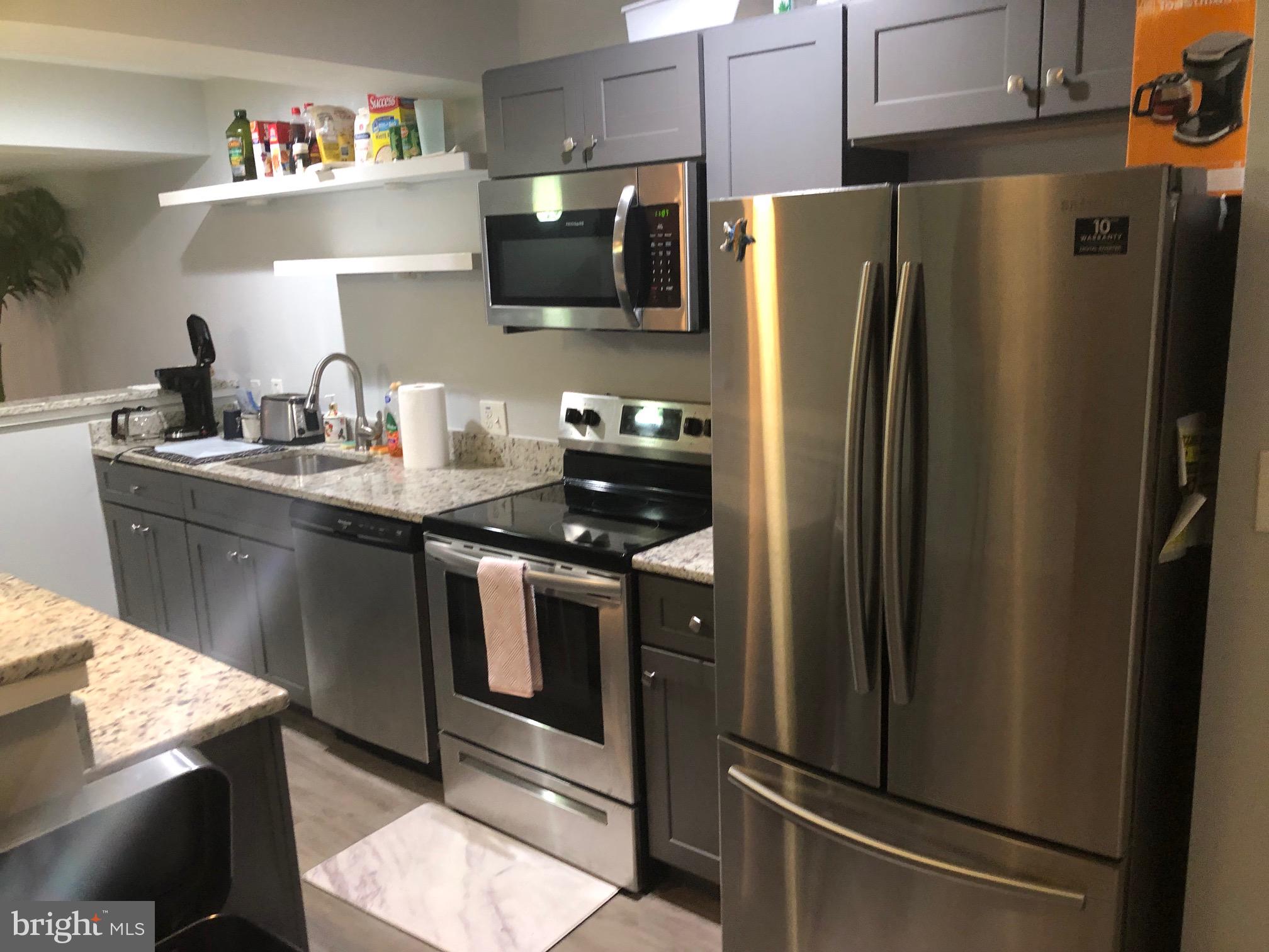 CROSS CREEK CLUB - Residential Lease