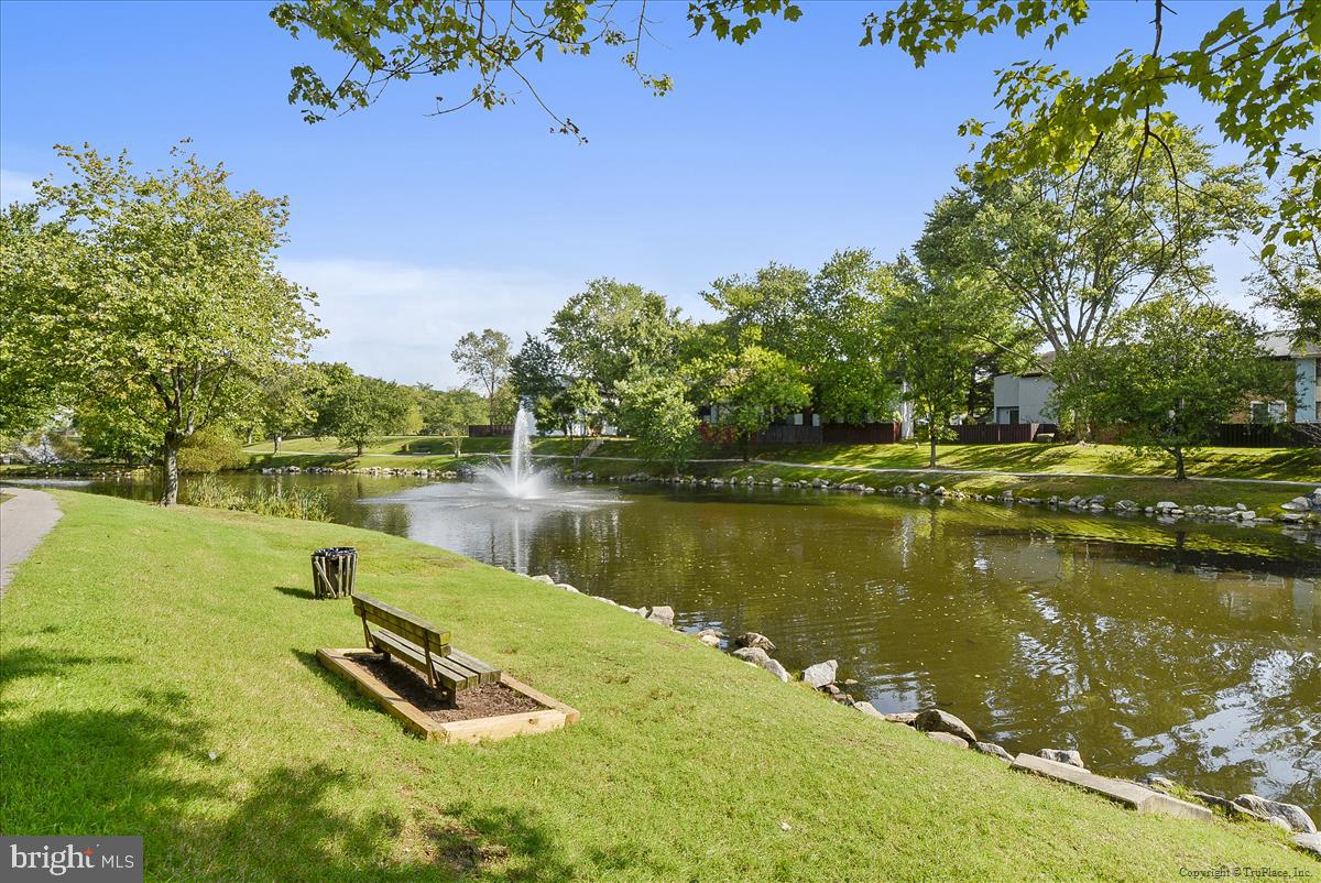 CROFTON MEADOWS - Residential