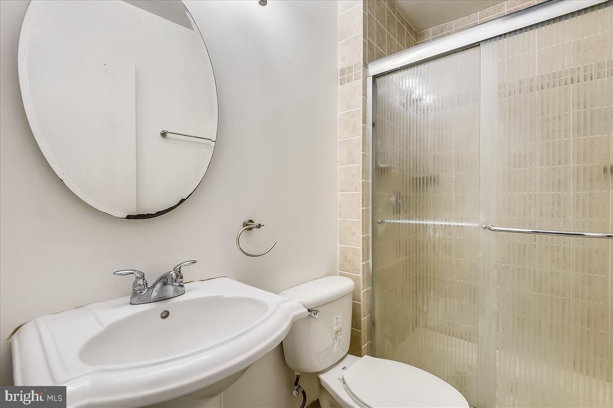 CROFTON MEADOWS - Residential