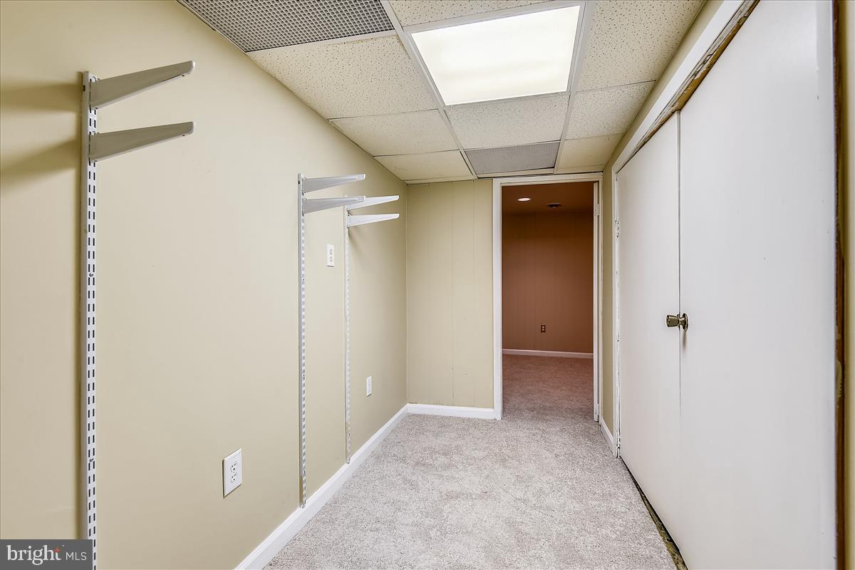 CROFTON MEADOWS - Residential