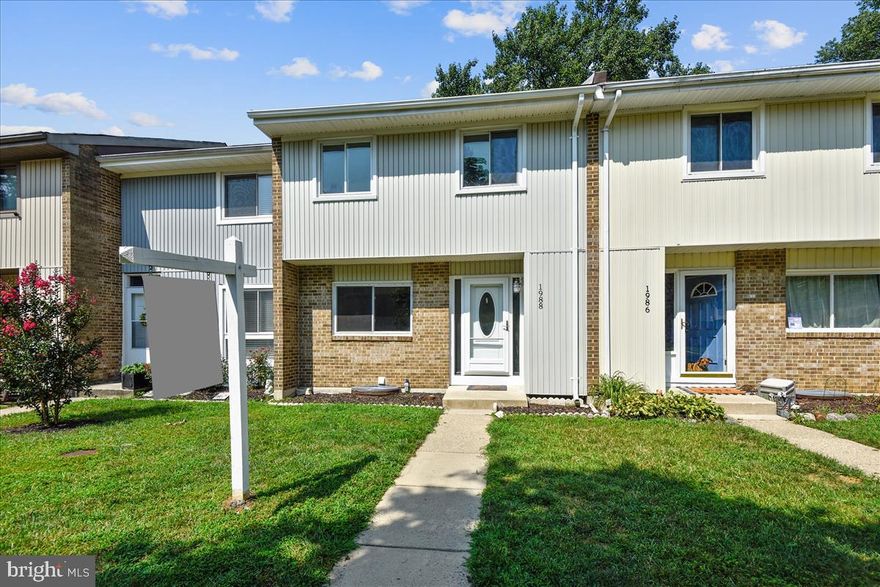 Move In Ready Townhome in Crofton Meadows.  This 3 level townhouse offers 3 wellsized bedrooms and 3.5 baths. You will find many upgrades have already been completed including a brand new roof, newer HWH, upgraded bathrooms on the upper level, brand new carpet and fresh paint.  The backyard is fenced and opens to an open common area. Home feeds to Crofton High School and is close to shopping centers. It is a perfect location for commuters as it provides easy access to major highways.