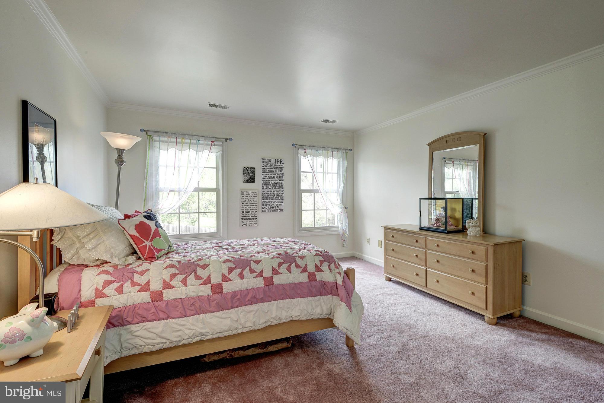 POTOMAC VILLAGE - Residential