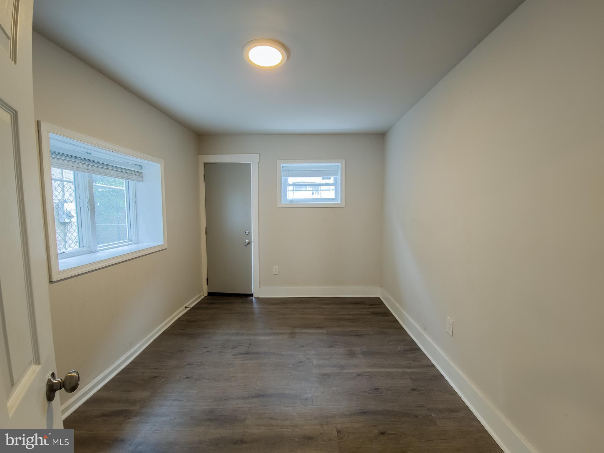 KENSINGTON - Residential Lease