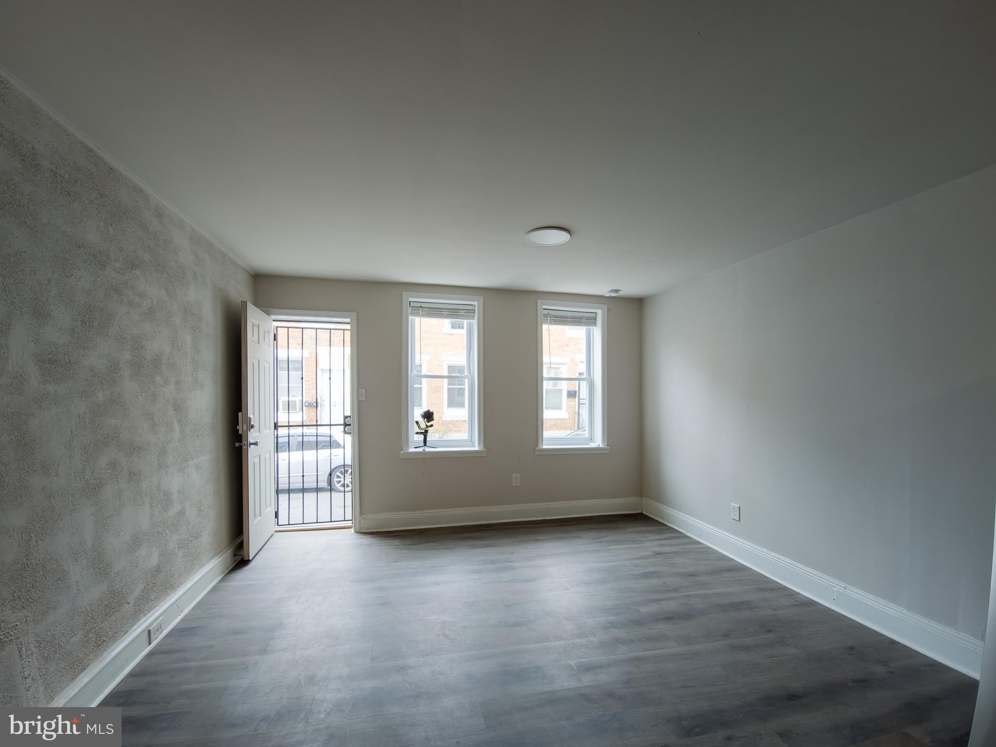 KENSINGTON - Residential Lease