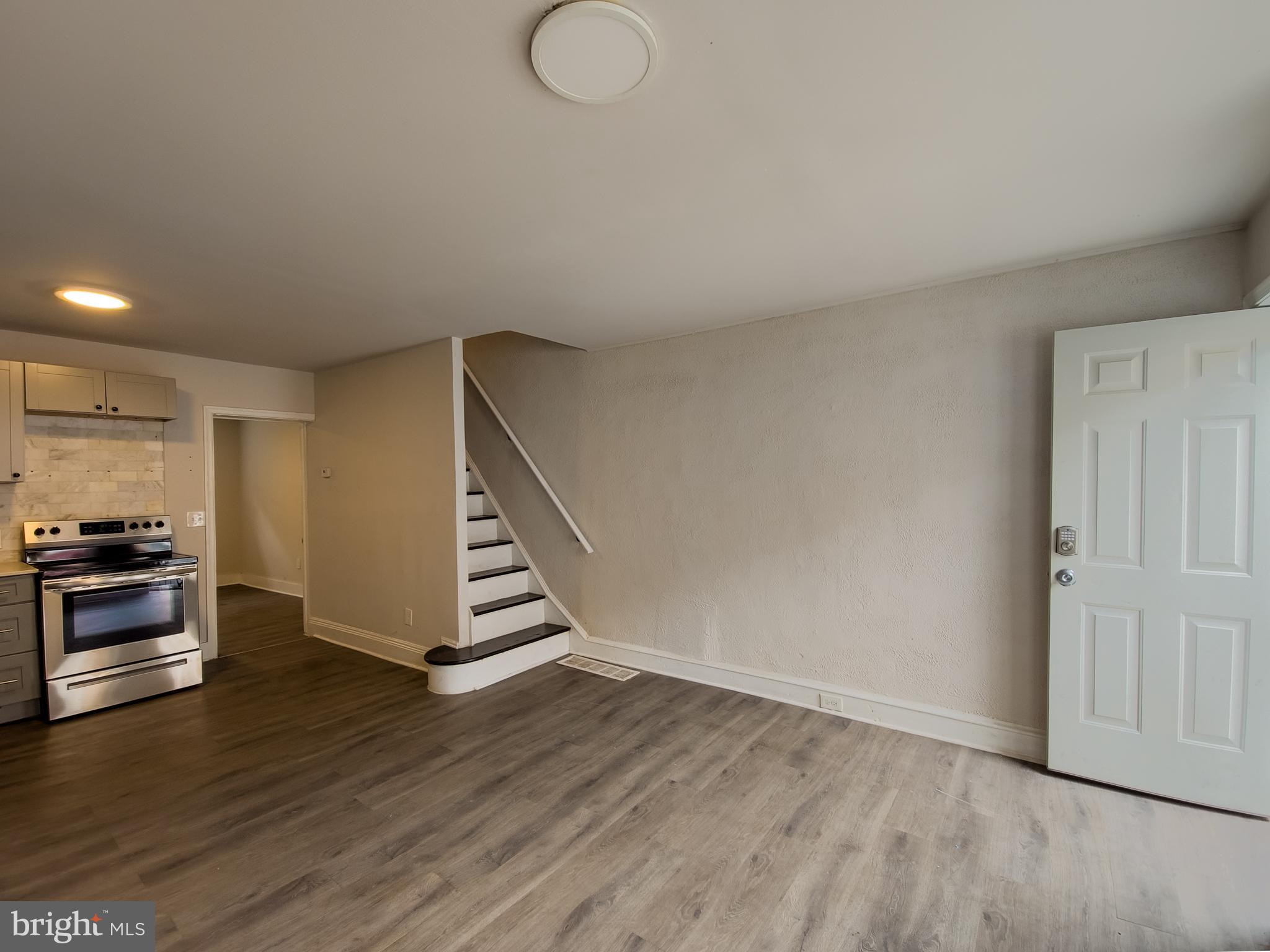KENSINGTON - Residential Lease
